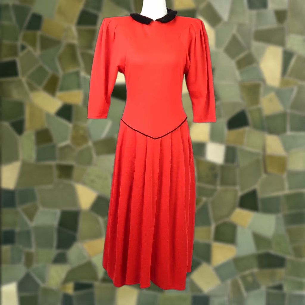 Vintage VINTAGE Byer Too! 80s red knit Cocktail Midi Dress Shirt Dress 3/4 Sleeve Collared Pleated Zip Back Womens S Size 28" / US 6 / IT 42 - 1 Thumbnail