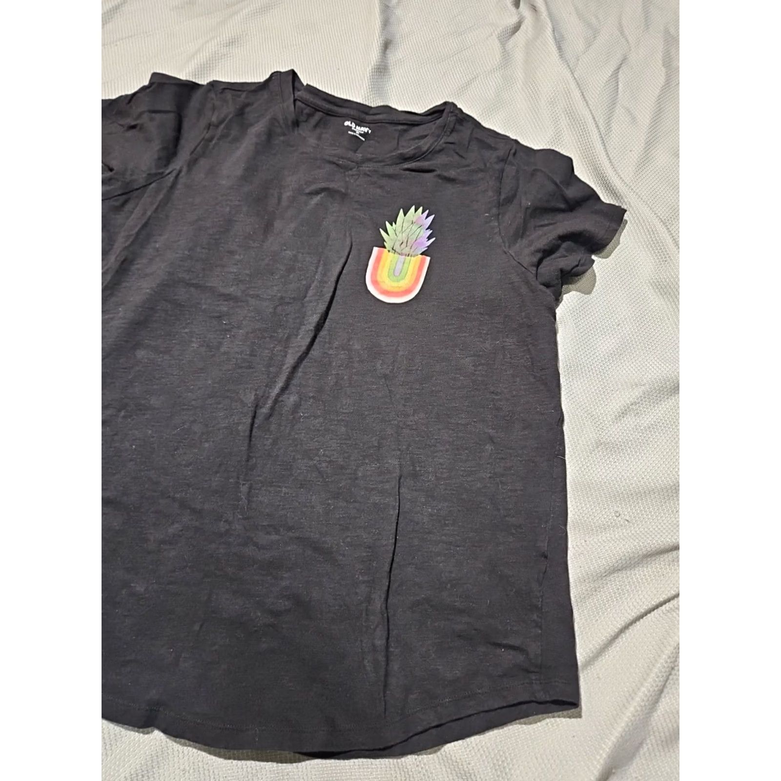 Old Navy Old Navy Shirt Womens XL Black Rainbow Pineapple Happiness Graphic Tee Size XL / US 12-14 / IT 48-50 - 5 Thumbnail