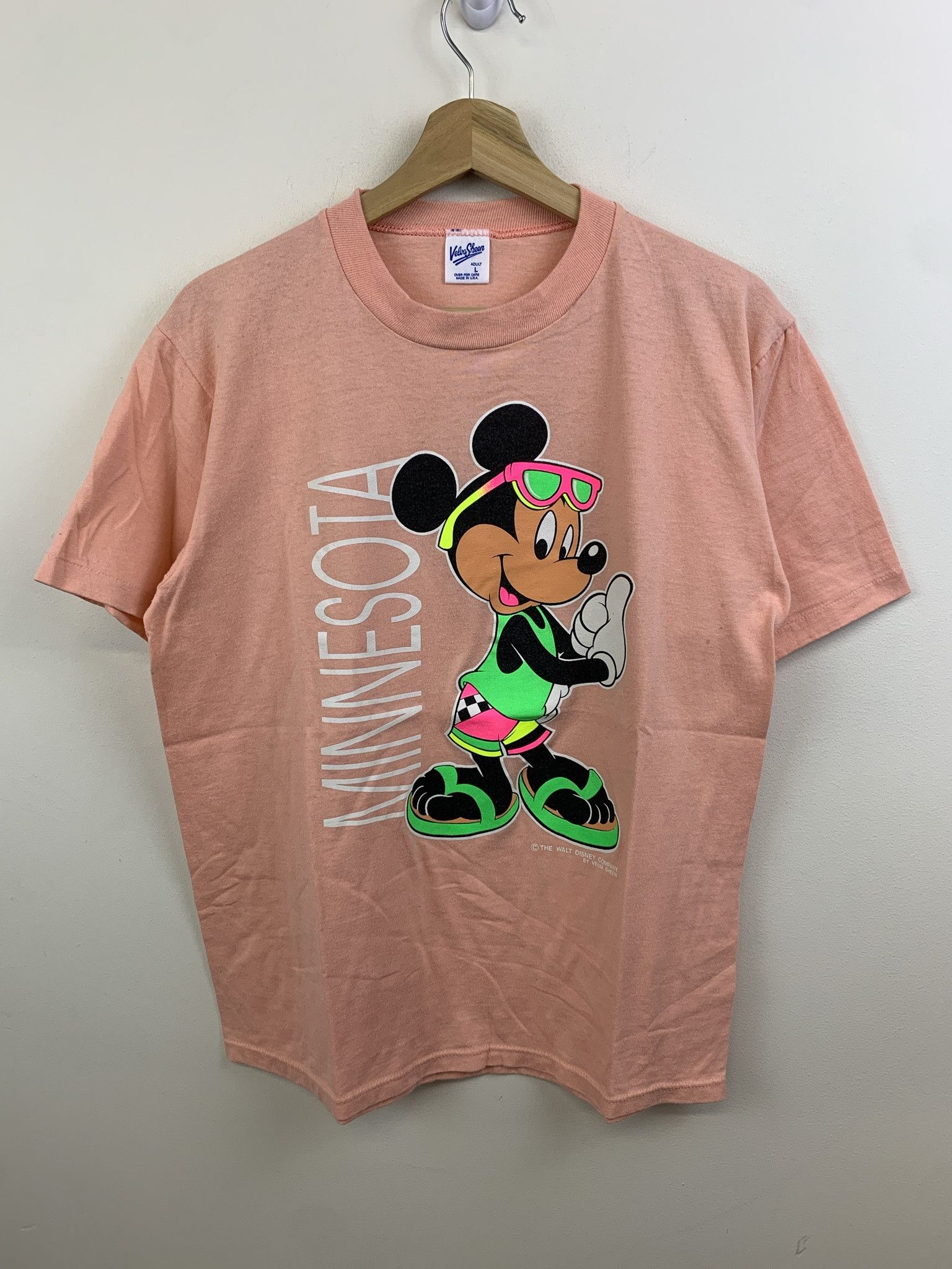 Disney Vintage 1990s Disneyland Sinigel Stitch Tanned Mickey Minnesota Tee Shirt Size L Size US L / EU 52-54 / 3 - 1 Thumbnail