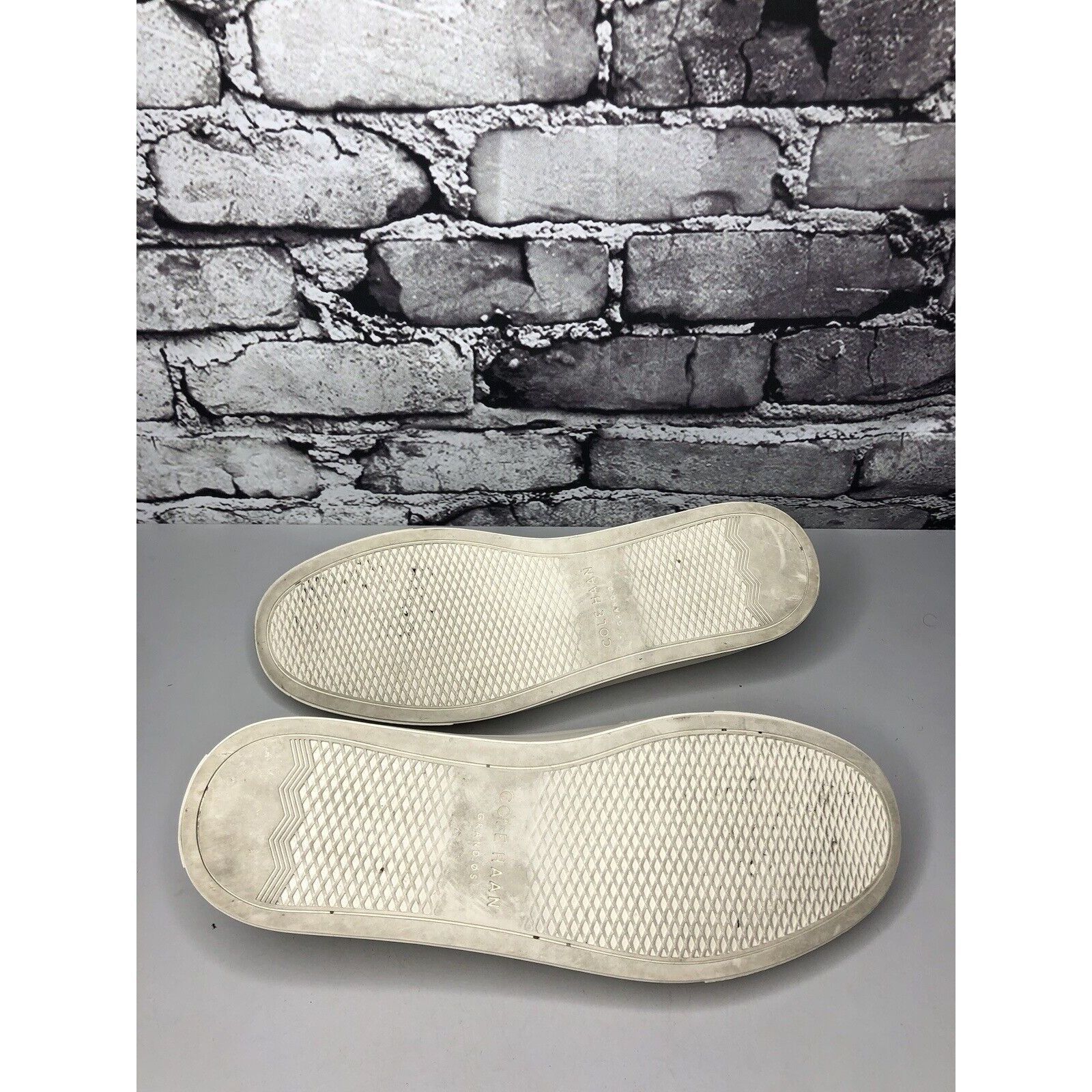 Cole Haan Cole Haan Grand Pro White Leather Slip On Casual Sneakers Sh Size US 9 / IT 39 - 10 Thumbnail