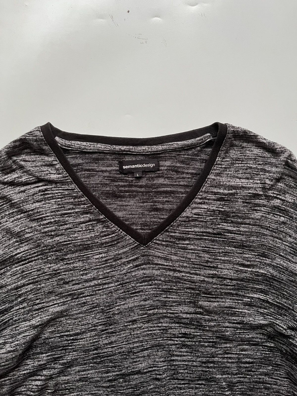 semanticdesign Semanticdesign V-neck Longsleeve tee Size US L / EU 52-54 / 3 - 4 Thumbnail