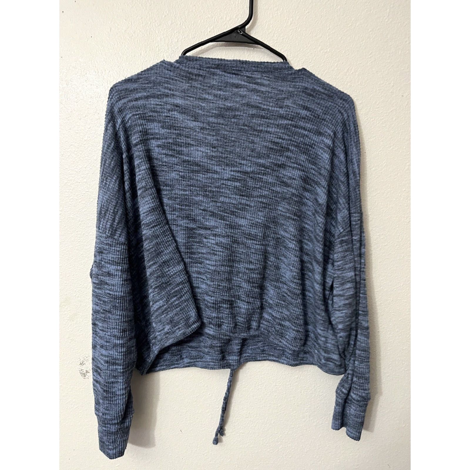 Express Express Pullover Sweater Top Women's Medium Blue Knit Long Sleeve Tie Hem Front Size M / US 6-8 / IT 42-44 - 3 Thumbnail