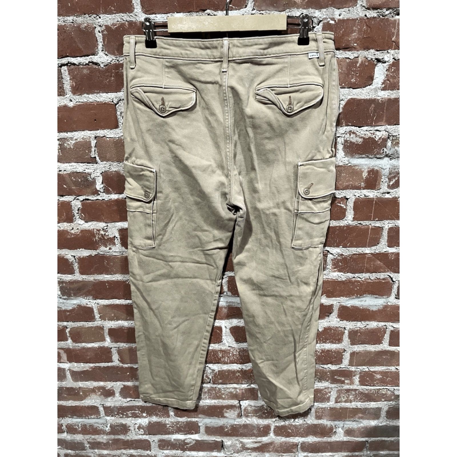 Levi's Levi's Mens Cargo Pants Brown 34 x 32 Regular Inseam 32 Pants Men Brown Cargo Levis 34 32 Mens Size US 34 / EU 50 - 2 Thumbnail