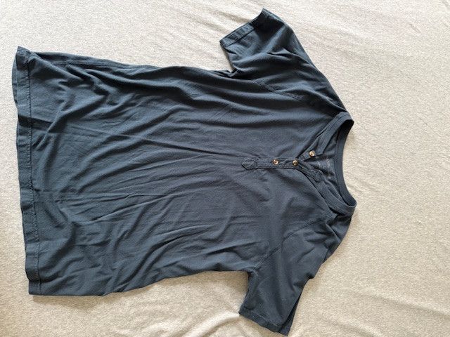 Pistol Lake Pistol Lake Henley Size US L / EU 52-54 / 3 - 1 Thumbnail