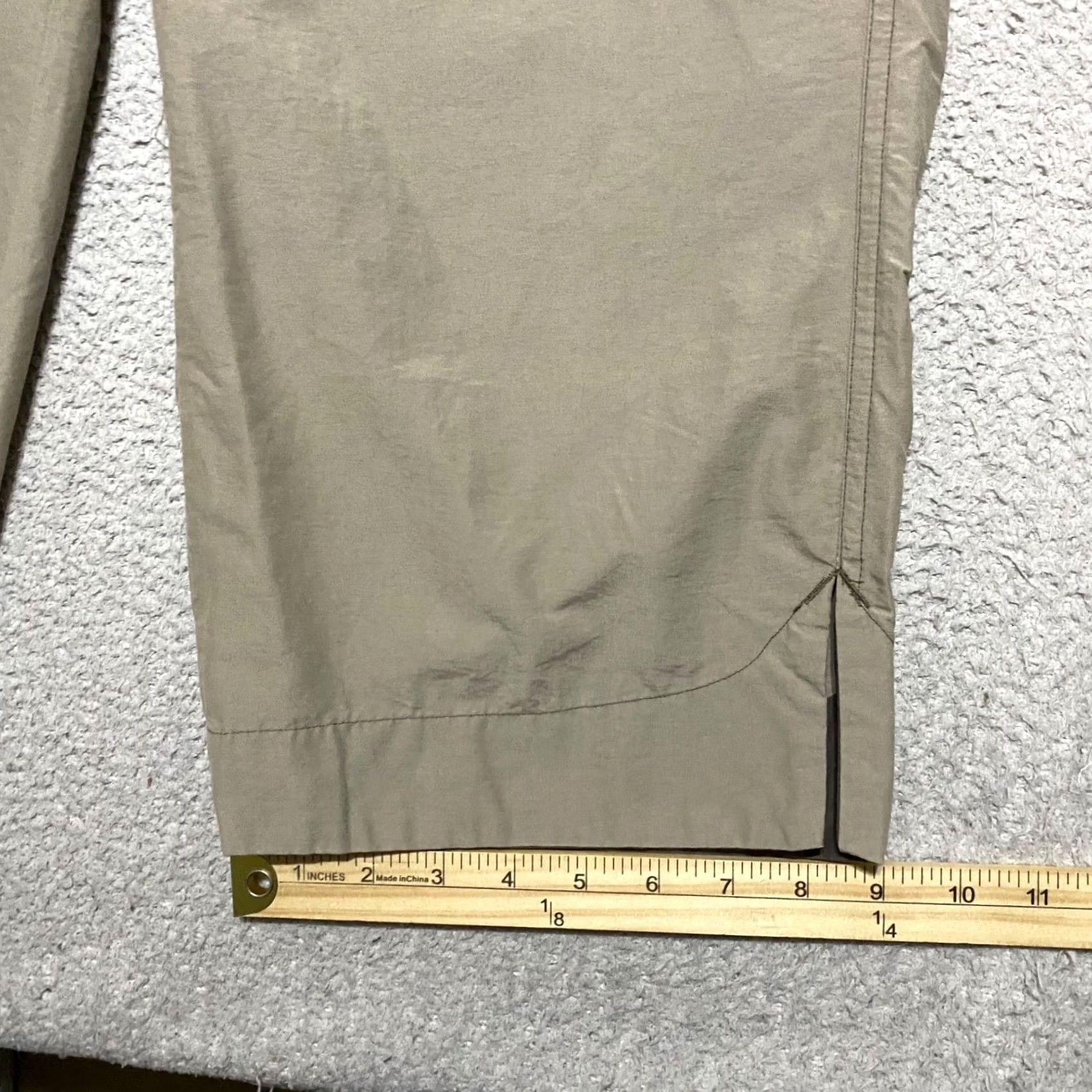 Vintage Columbia Pants Womens L Beige Capri Outdoor Hiking Cotton Nylon Mid Rise Size 36" / US 14 / IT 50 - 5 Thumbnail