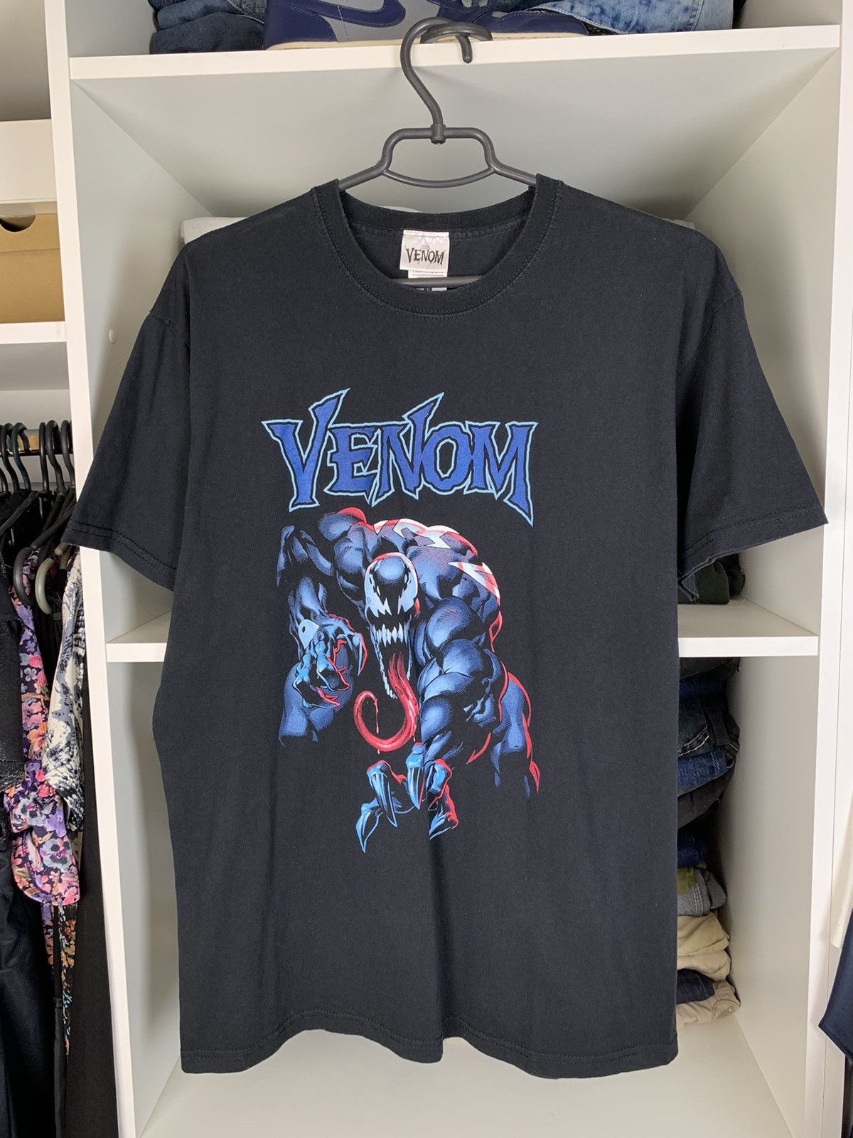 Fruit Of The Loom Y2K Venom Marvel T-shirt Size US L / EU 52-54 / 3 - 1 Thumbnail