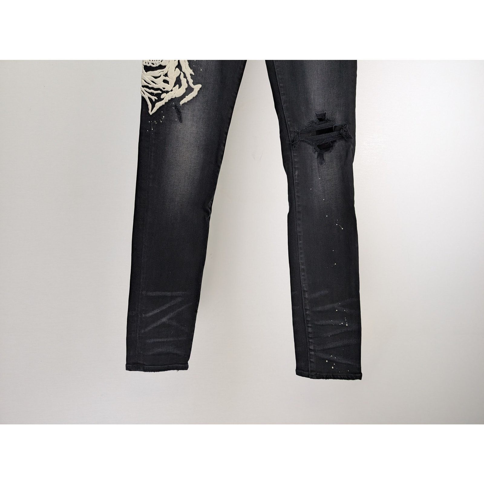 Amiri o1rshd1 Wes Lang Reaper Logo Jean in Aged Black Size US 32 / EU 48 - 4 Thumbnail