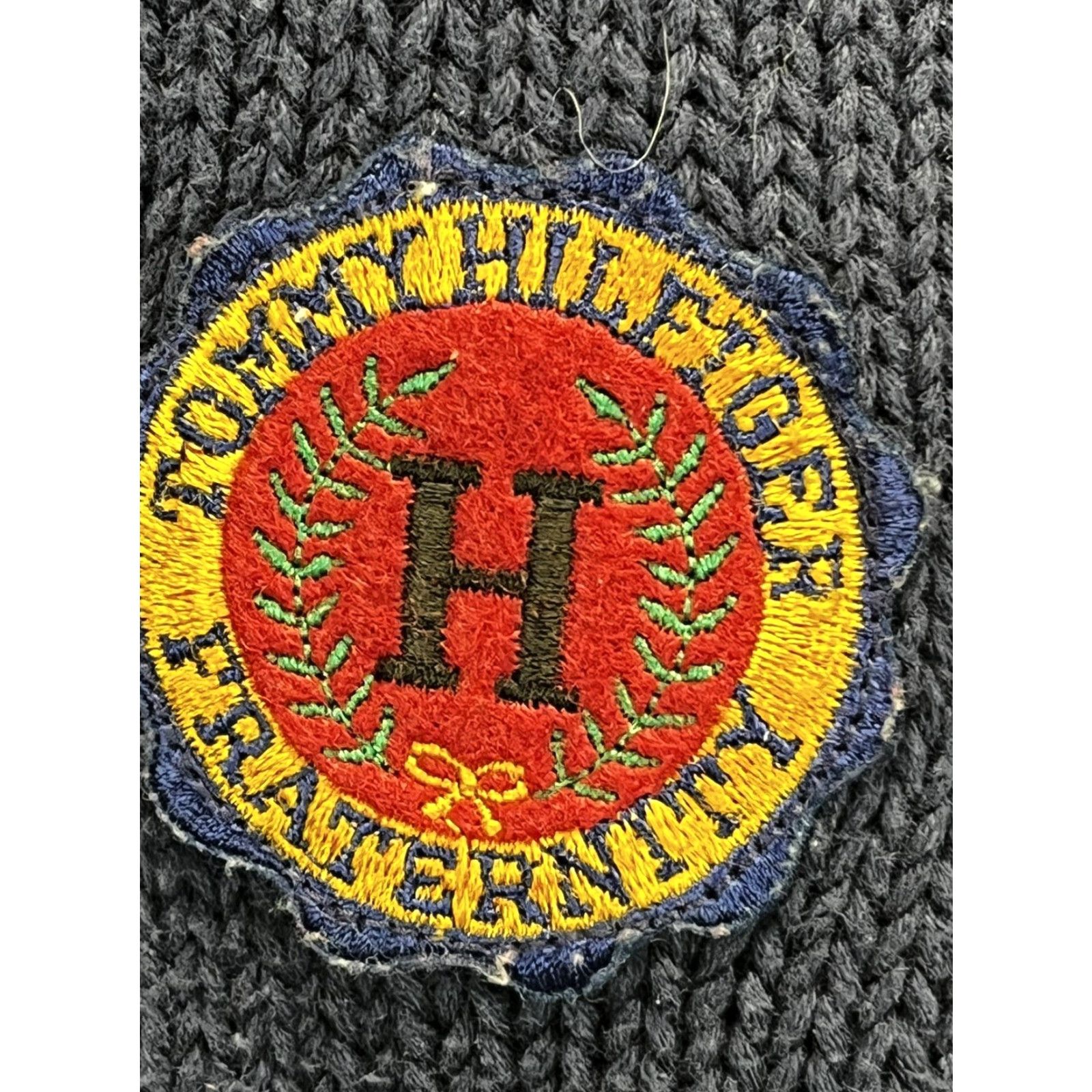Tommy Hilfiger VINTAGE Tommy Hilfiger Sweater Men M Blue Striped Chunky-Knit Oversized Pullover 90s Mens Size US M / EU 48-50 / 2 - 4 Thumbnail