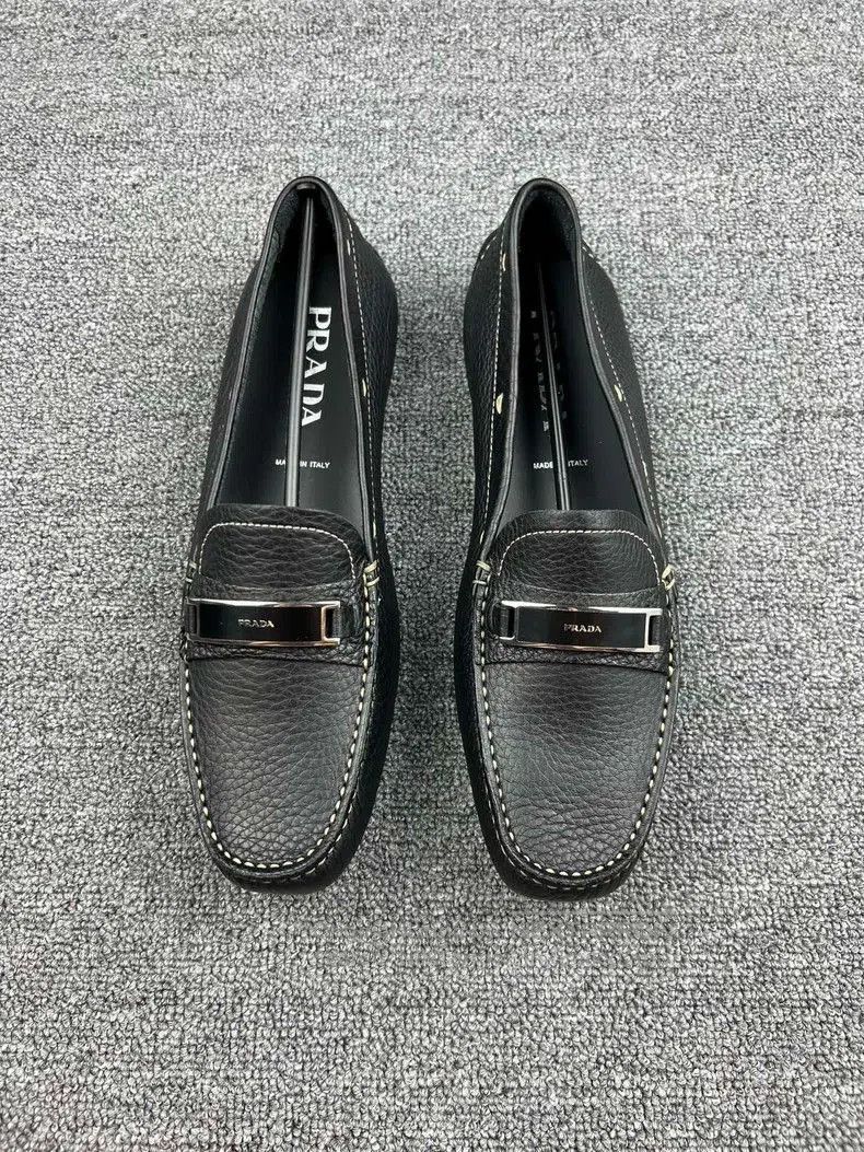 Prada Prada Black Leather Loafers. Size US 8.5 / EU 41-42 - 3 Thumbnail