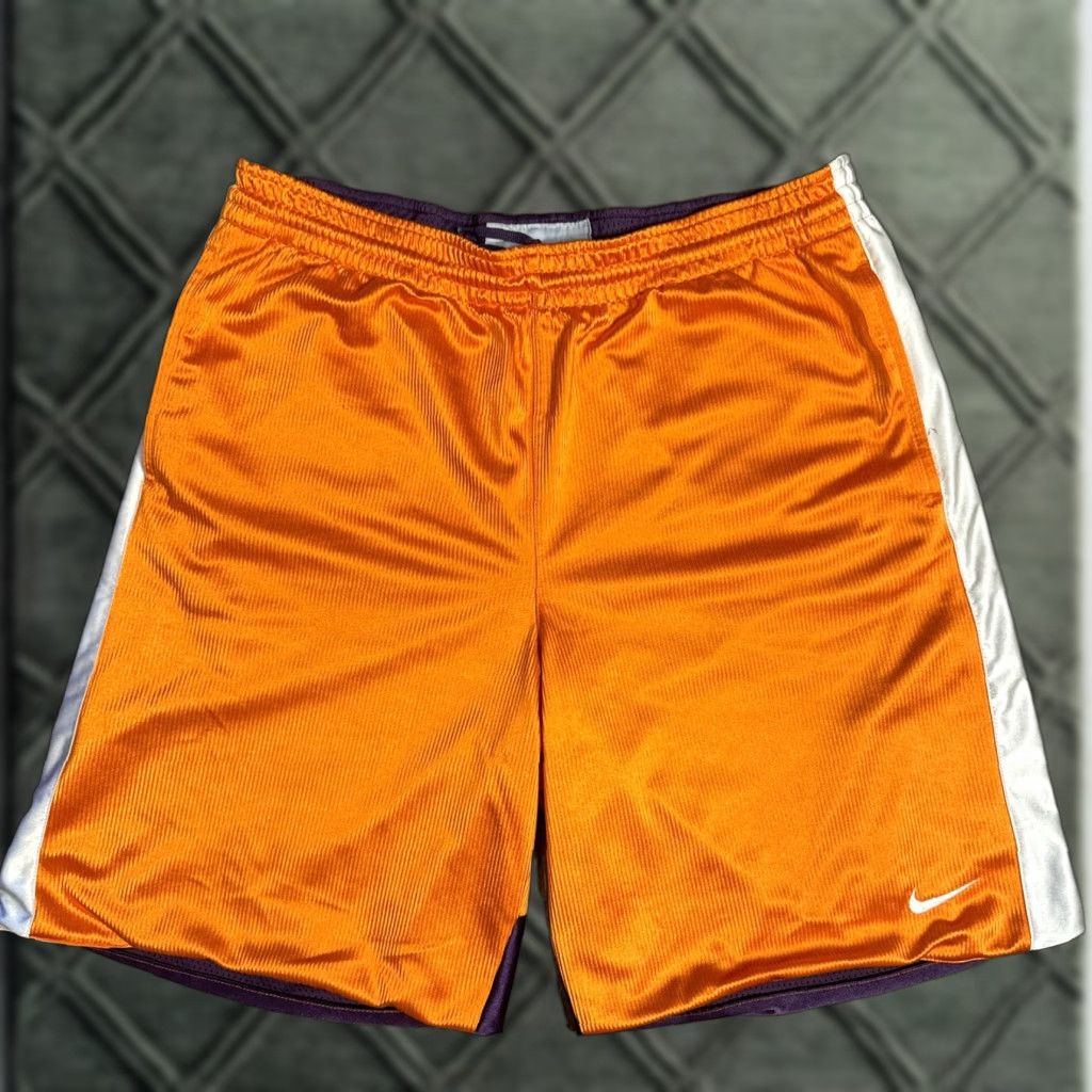Nike VINTAGE Nike Reversible Basketball Athletic Shorts Orange Purple L/XL Mens Activewear 34” Waist 10” Inseam Size US 33 - 1 Thumbnail