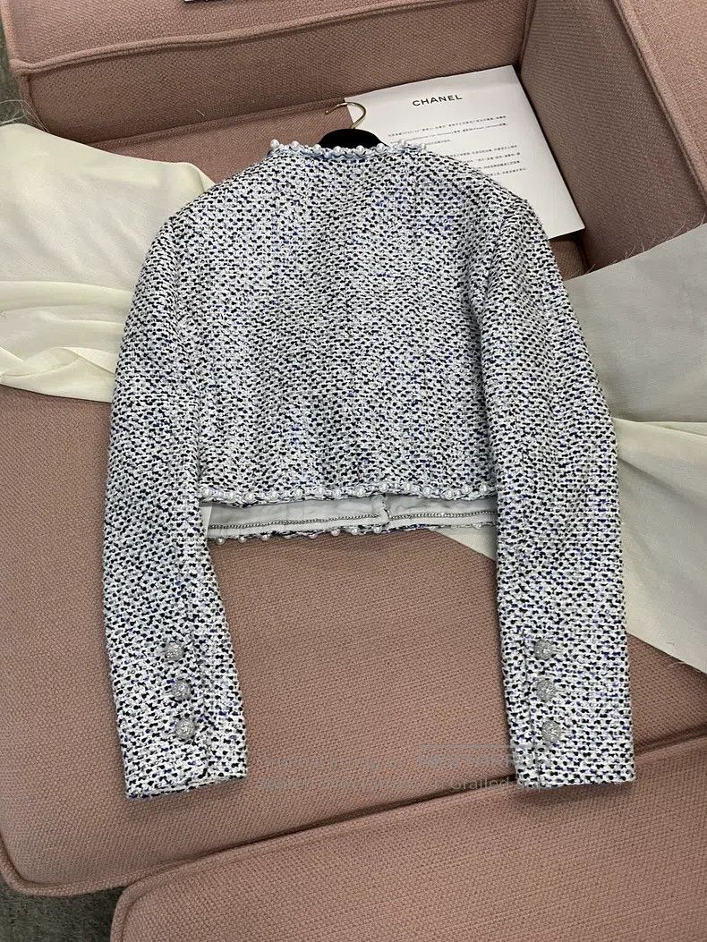Chanel Chanel 25P blue and white pearl sequin knitted coat Size XS / US 0-2 / IT 36-38 - 3 Thumbnail