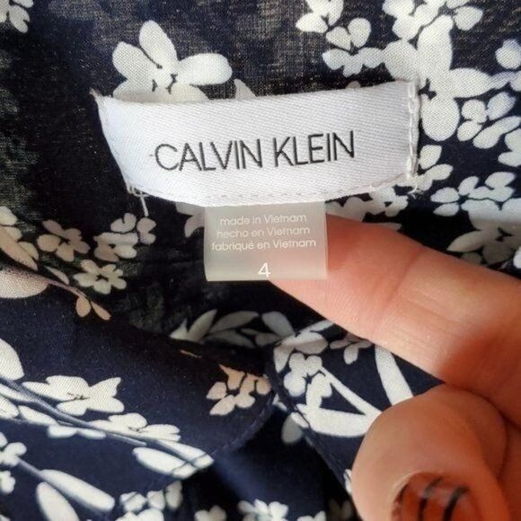 Calvin Klein Calvin Klein Floral 100% Rayon Capped Sleeve Full Button Bel Size S / US 4 / IT 40 - 3 Thumbnail