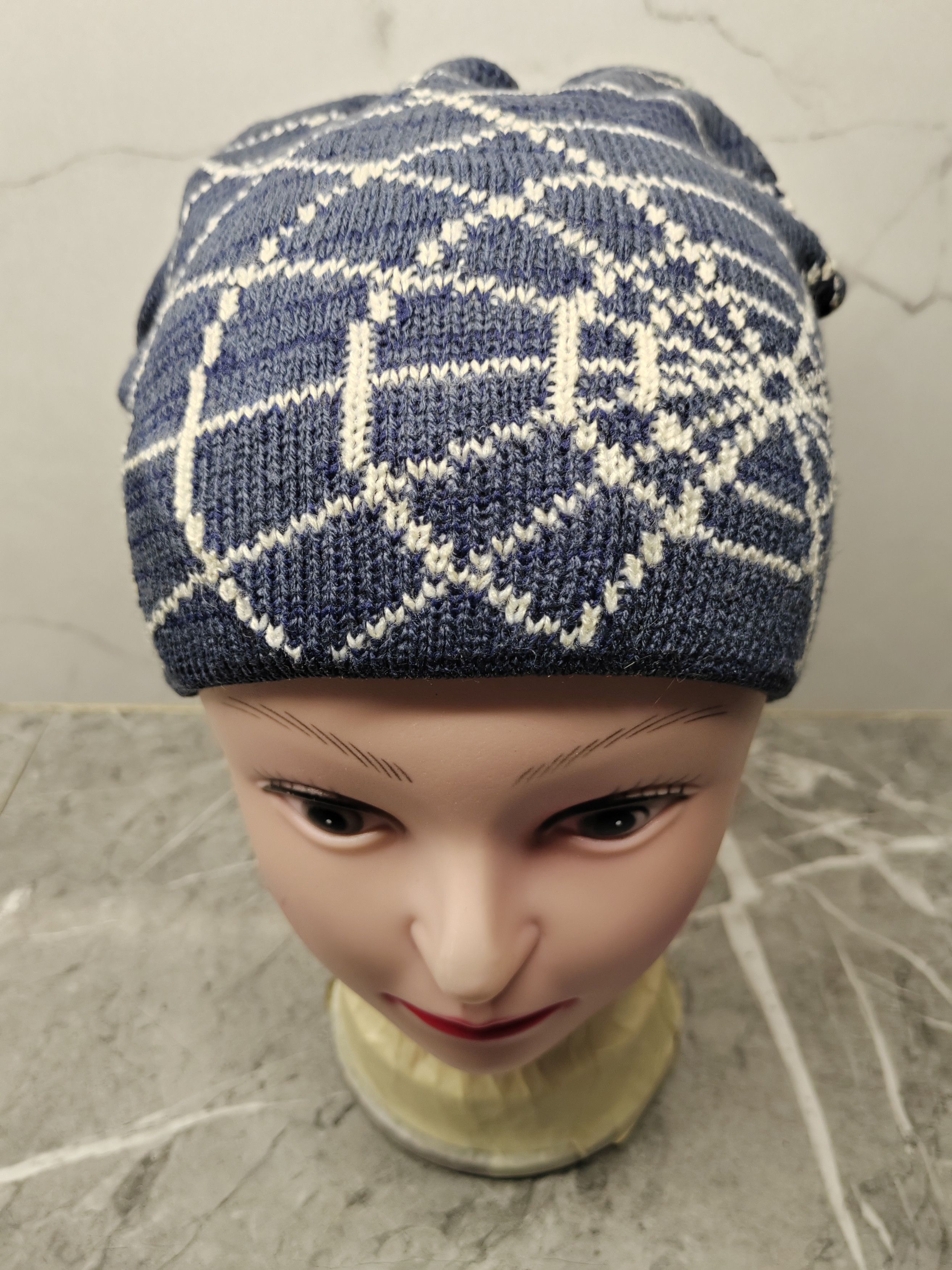 Japanese Brand Vintage Spider Web Snowcap Beanie Size ONE SIZE - 1 Thumbnail