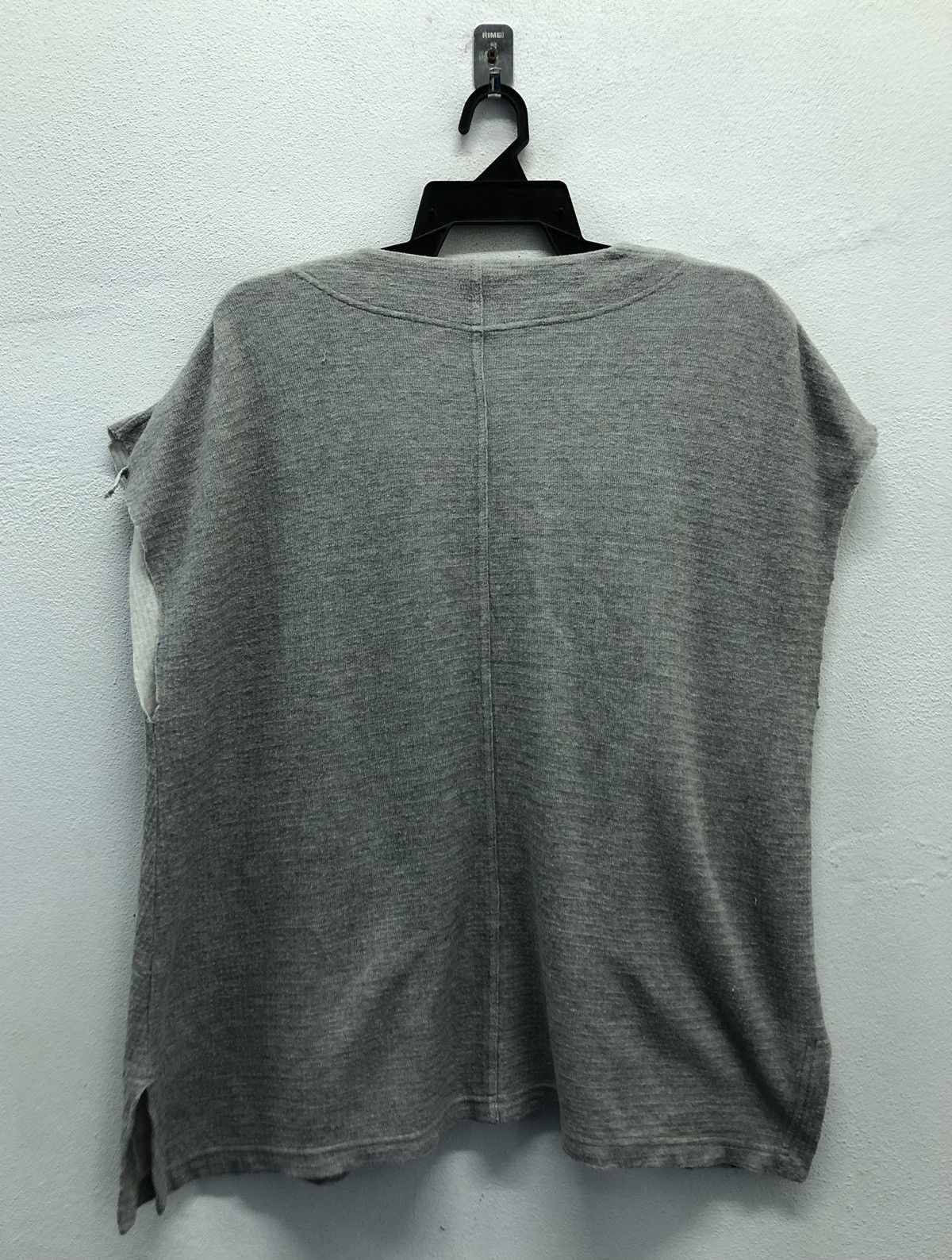 Issey Miyake Vintage Issey Miyake Plantation Sleeveless Cardigan Size L / US 10 / IT 46 - 2 Thumbnail