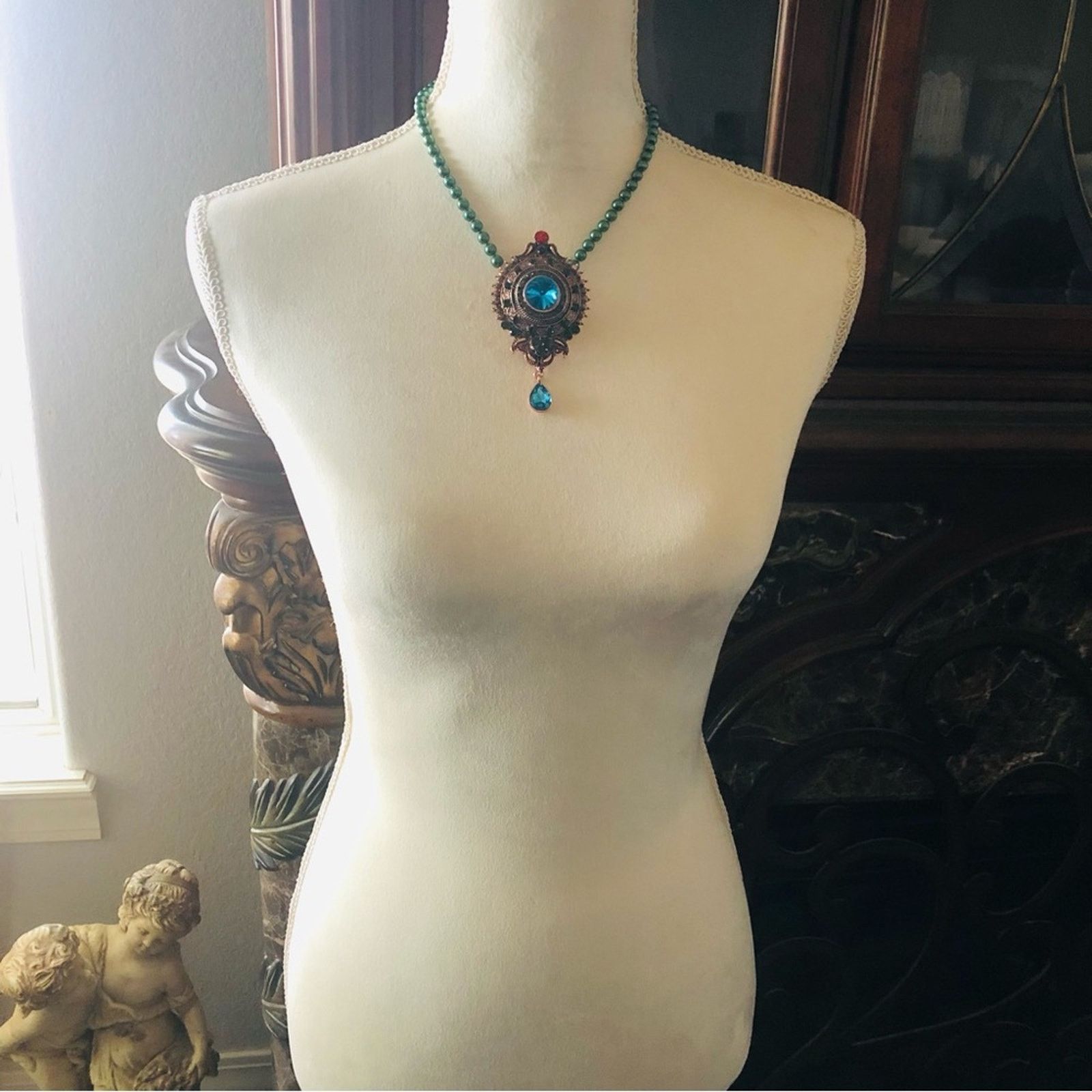 Handmade Handcrafted repurpose regal look stone Pearl necklace Size ONE SIZE - 7 Thumbnail