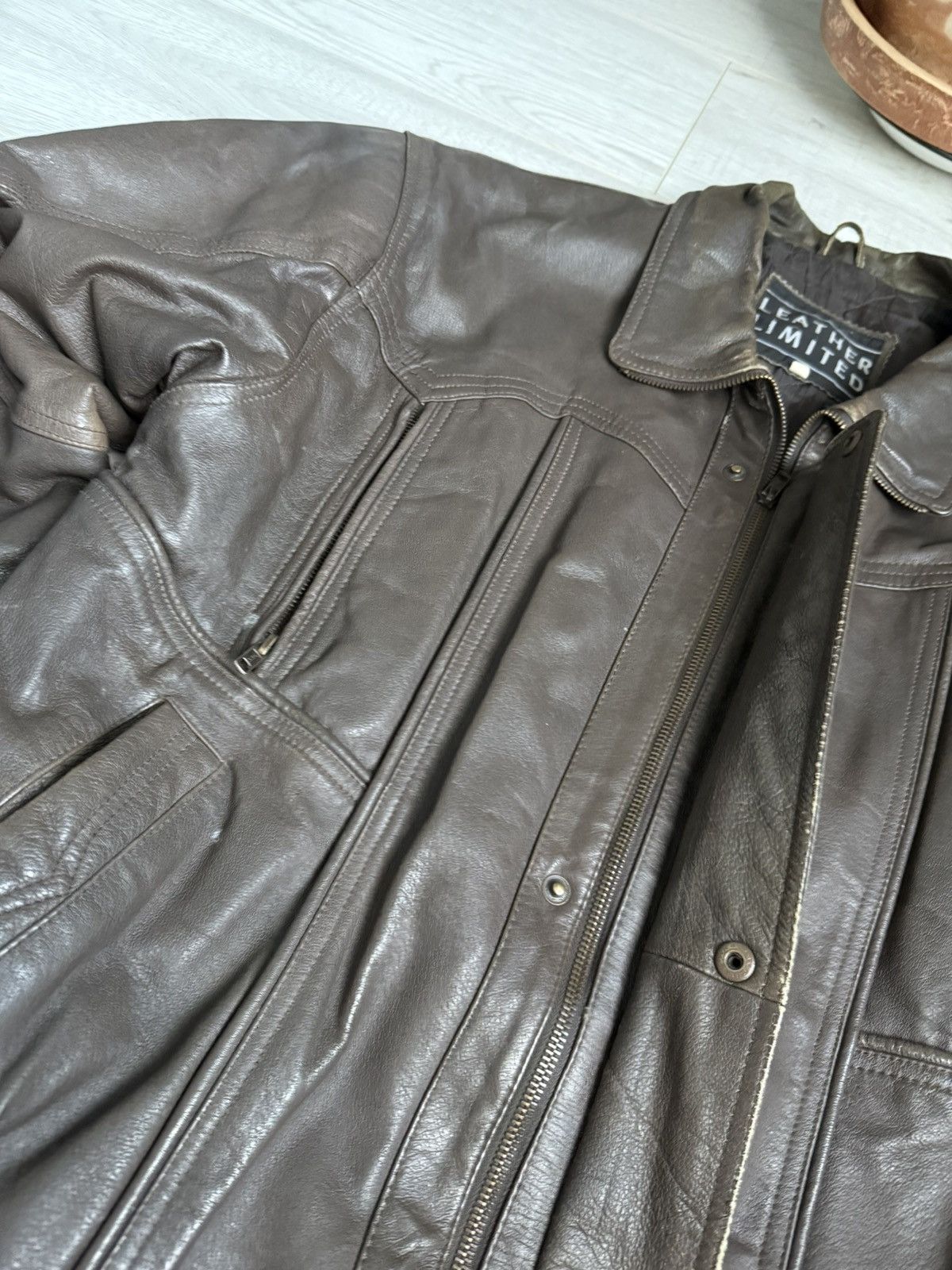 Genuine Leather Vintage Leather Bomber military flight jacket 90’s Size US M / EU 48-50 / 2 - 4 Thumbnail
