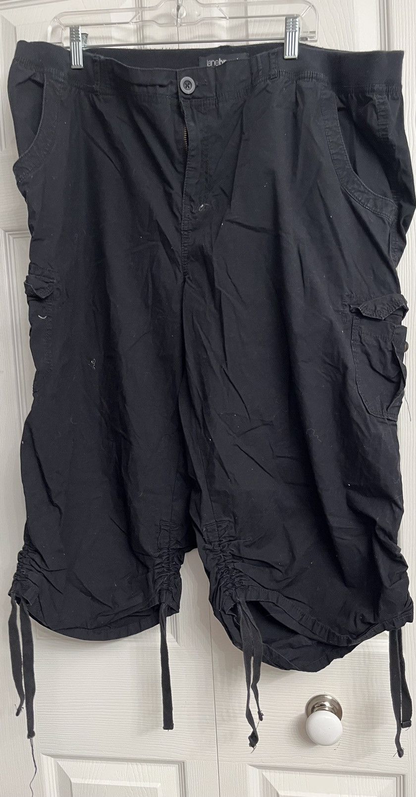 Other Lane Bryant Size 24 Black Capri Pants Size 41" - 1 Thumbnail