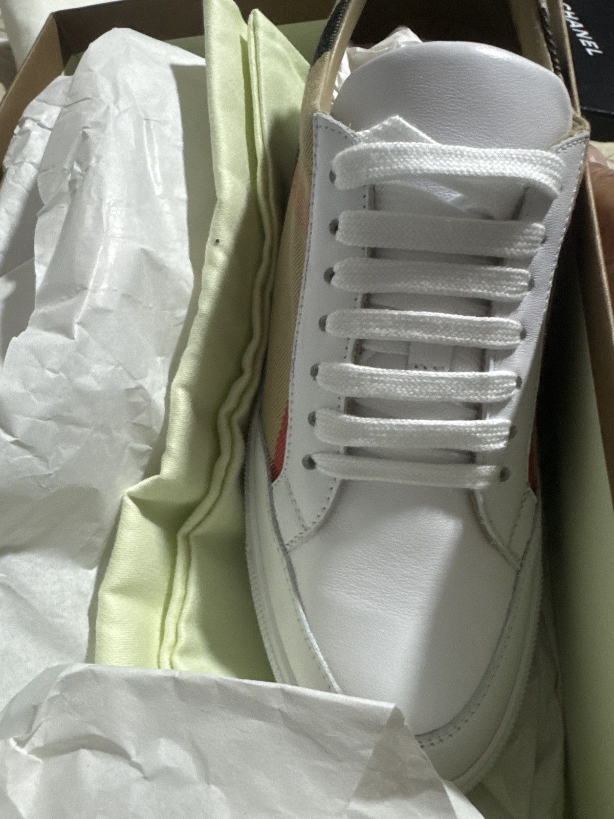 Burberry Burberry Salmond Size US 7 / IT 37 - 3 Thumbnail