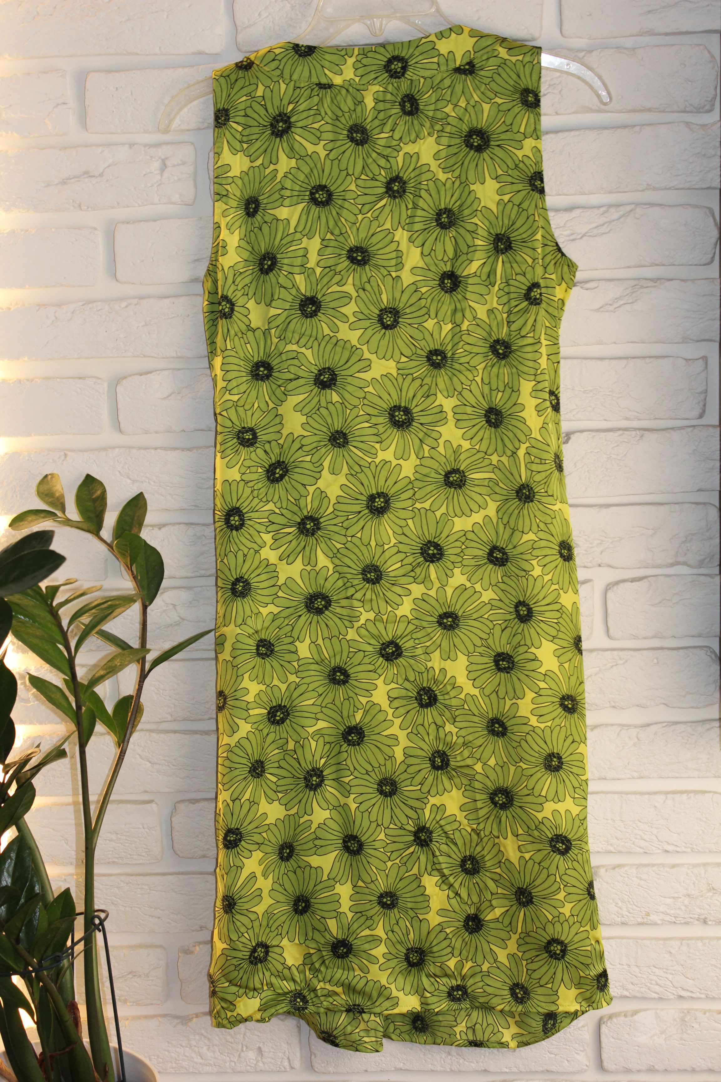 Love Moschino Love Moschino Flower Print Midi Dress Size M / US 6-8 / IT 42-44 - 3 Thumbnail