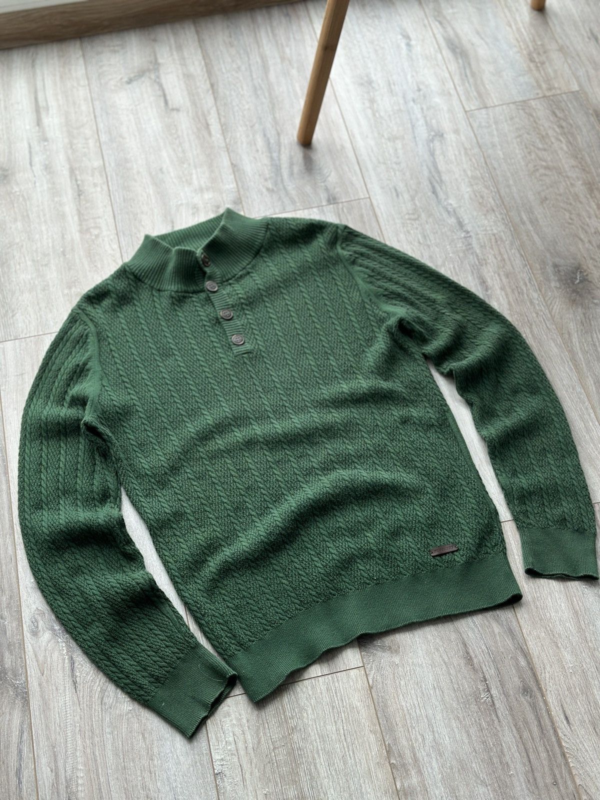 Burberry Burberry Knit Pullover Button Sweater Size US M / EU 48-50 / 2 - 1 Thumbnail