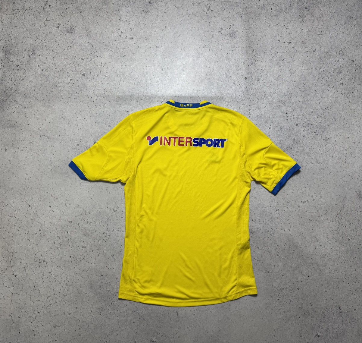 Adidas Adidas Sweden Team 2012/2013 Soccer Jersey Vintage Size US S / EU 44-46 / 1 - 9 Thumbnail