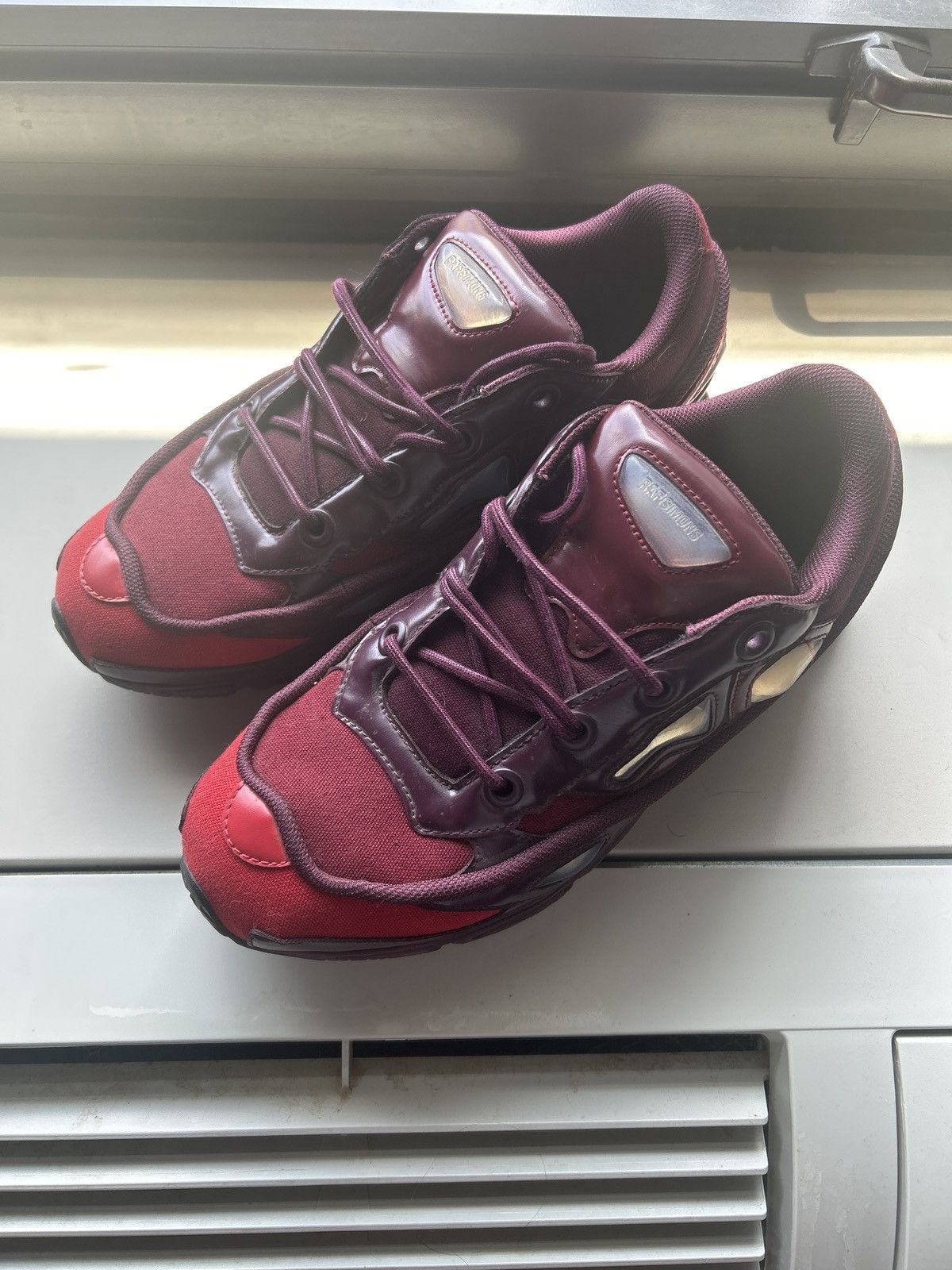 Adidas × Raf Simons Adidas Ozweego 3 Raf Simmons Burgandy Size US 10.5 / EU 43-44 - 8 Thumbnail