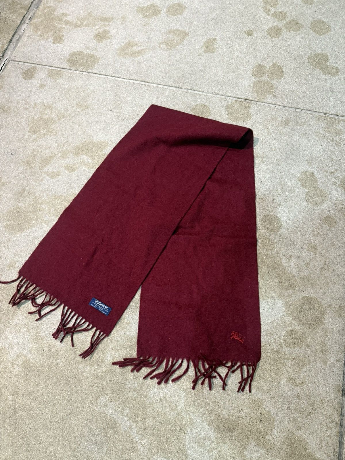Burberry Vintage Burberrys Burgundy Wool Scarf Made in Scotland Size ONE SIZE - 1 Thumbnail