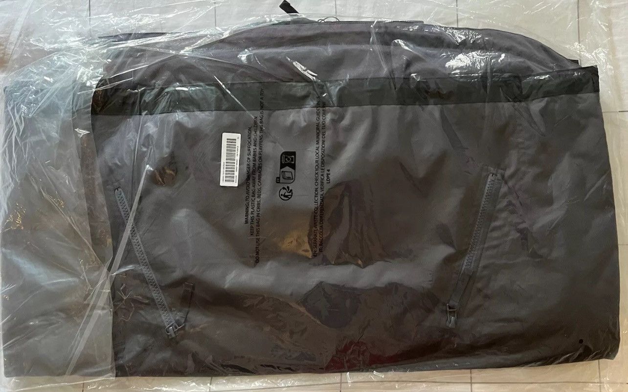 Supreme × Umbro SUPREME®/UMBRO HOODED ANORAK Dark Purple Jacket Size XL Size US XL / EU 56 / 4 - 4 Thumbnail