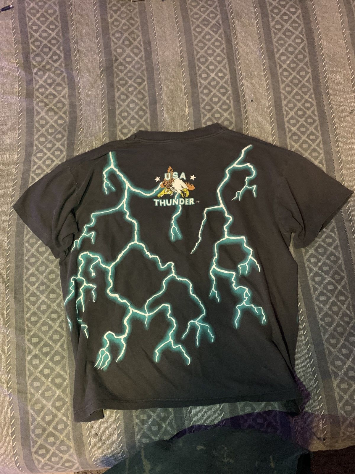 Vintage 90’s American Thunder Lightning Native American indian Shirt Size US XL / EU 56 / 4 - 10 Thumbnail