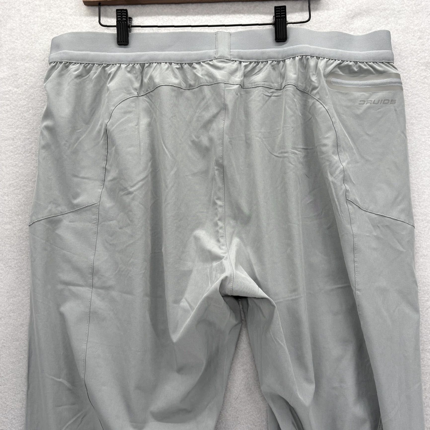 Vintage DRUIDS Luxe Golf Jogger Pants Mens 40x29 Gray Stretch Tapered Cuffed Athletic Size US 40 / EU 56 - 4 Thumbnail
