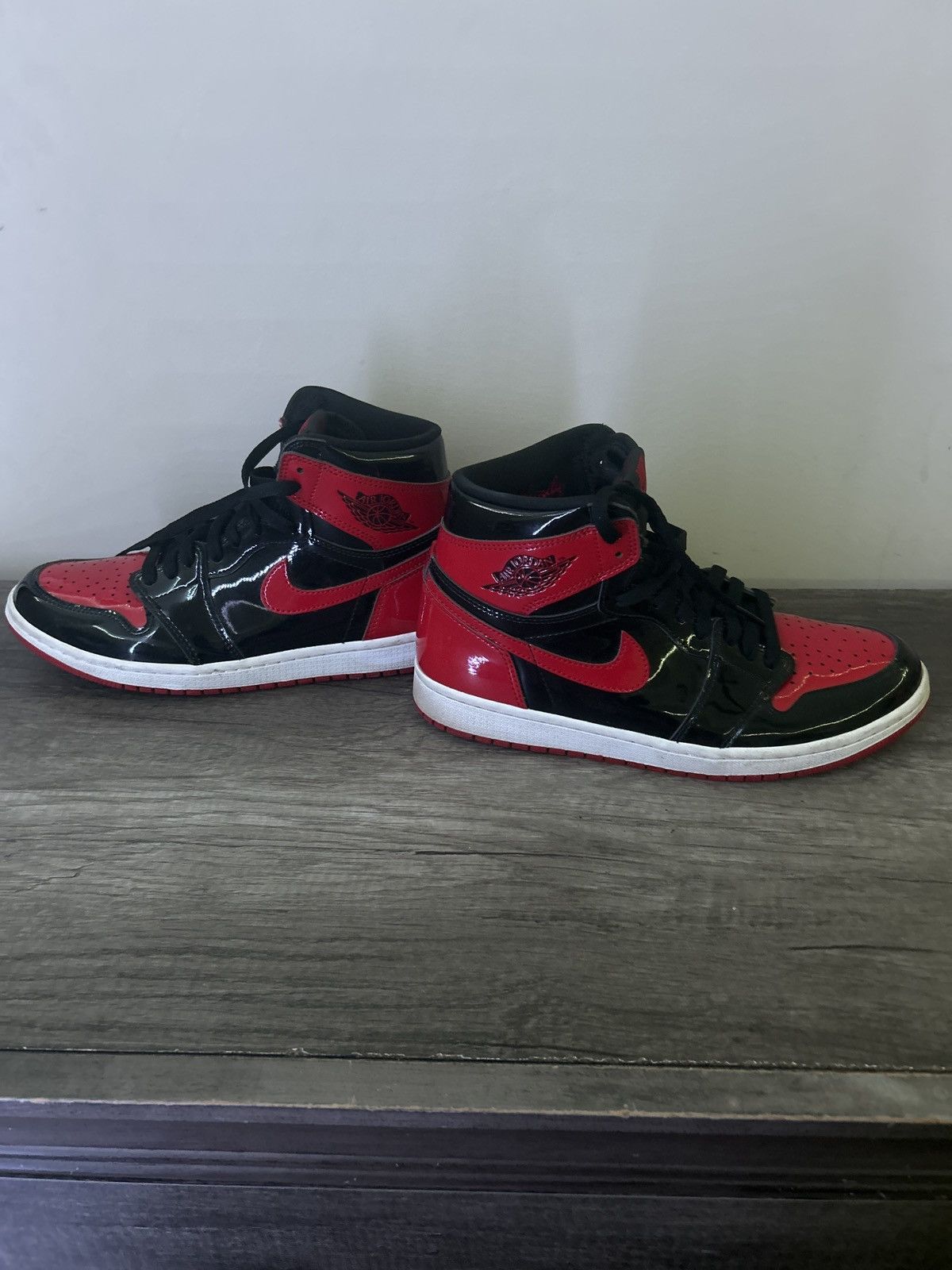 Jordan Brand Air Jordan 1 Retro High OG 'Patent Bred' Size US 9.5 / EU 42-43 - 7 Thumbnail