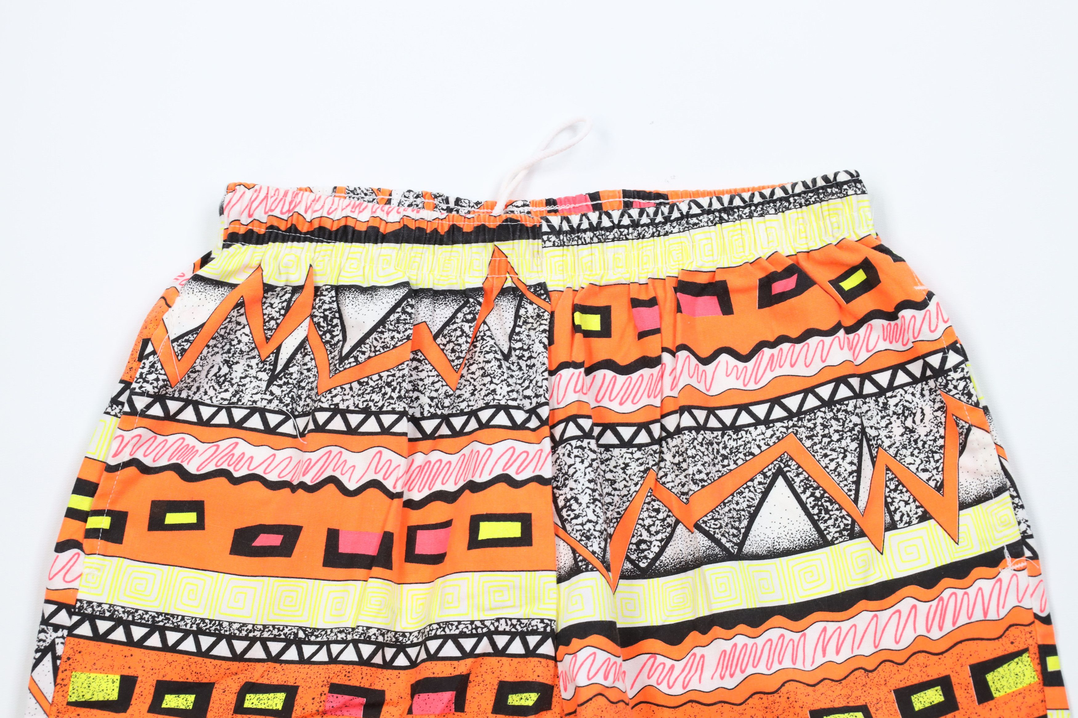 Vintage Vintage 80s 90s Streetwear Surf Skateboard Shorts USA Size US 34 / EU 50 - 2 Thumbnail