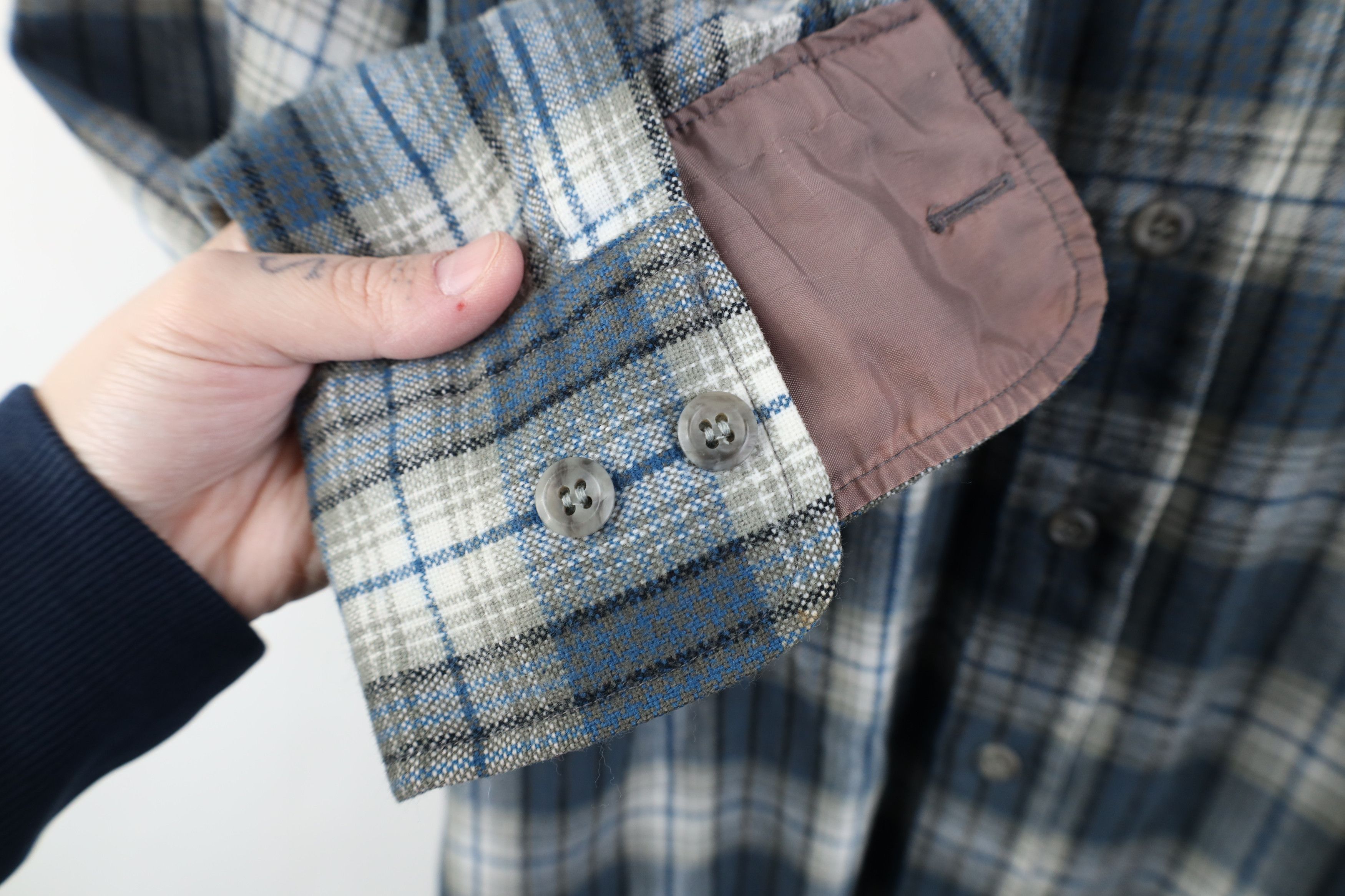 Vintage Vintage 70s Streetwear Knit Collared Button Shirt Plaid Size US L / EU 52-54 / 3 - 6 Thumbnail