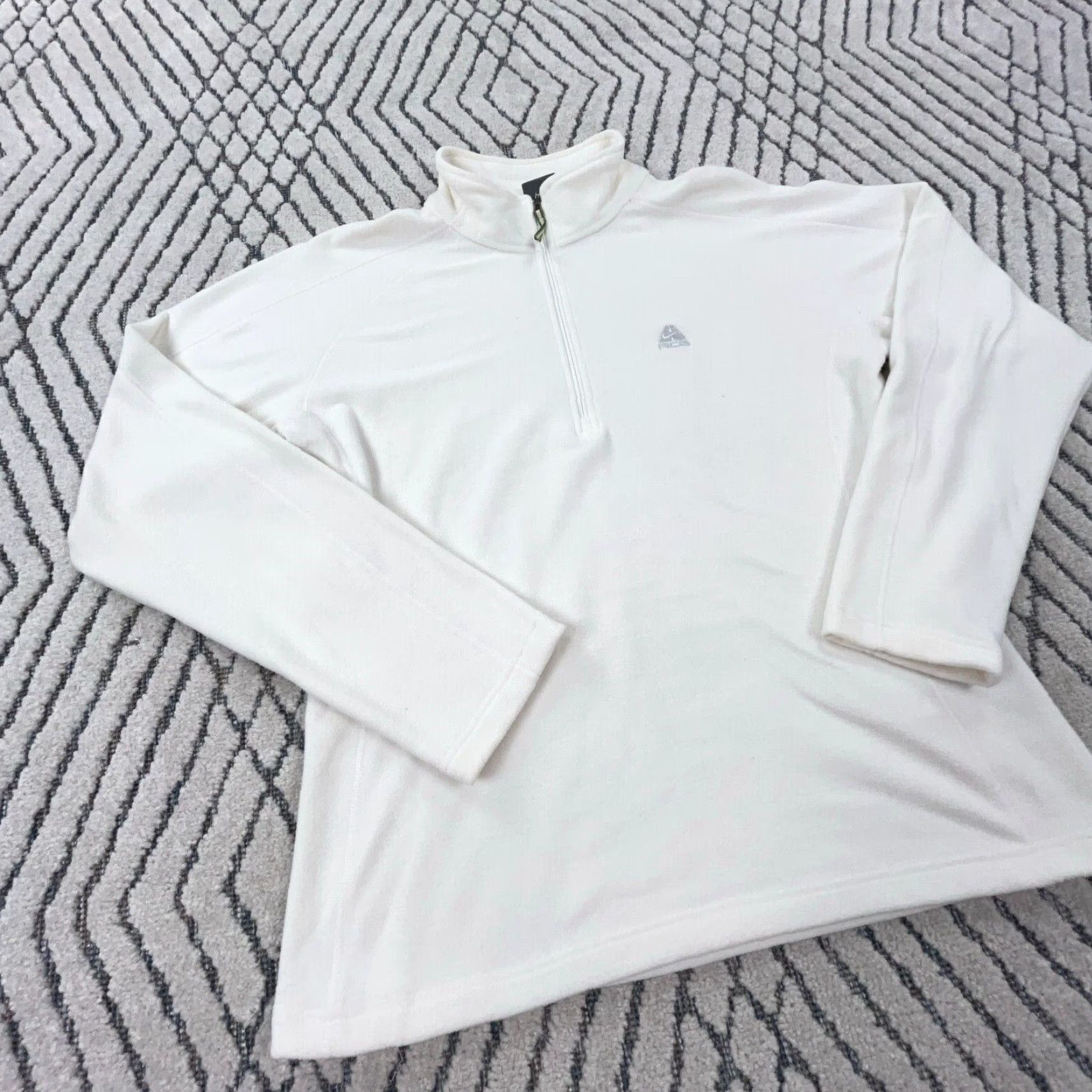 Nike Nike ACG Sweatshirt Women Large White Fleece Pullover Hoodie Casual Winter Spring Fall Sports Size L / US 10 / IT 46 - 4 Thumbnail