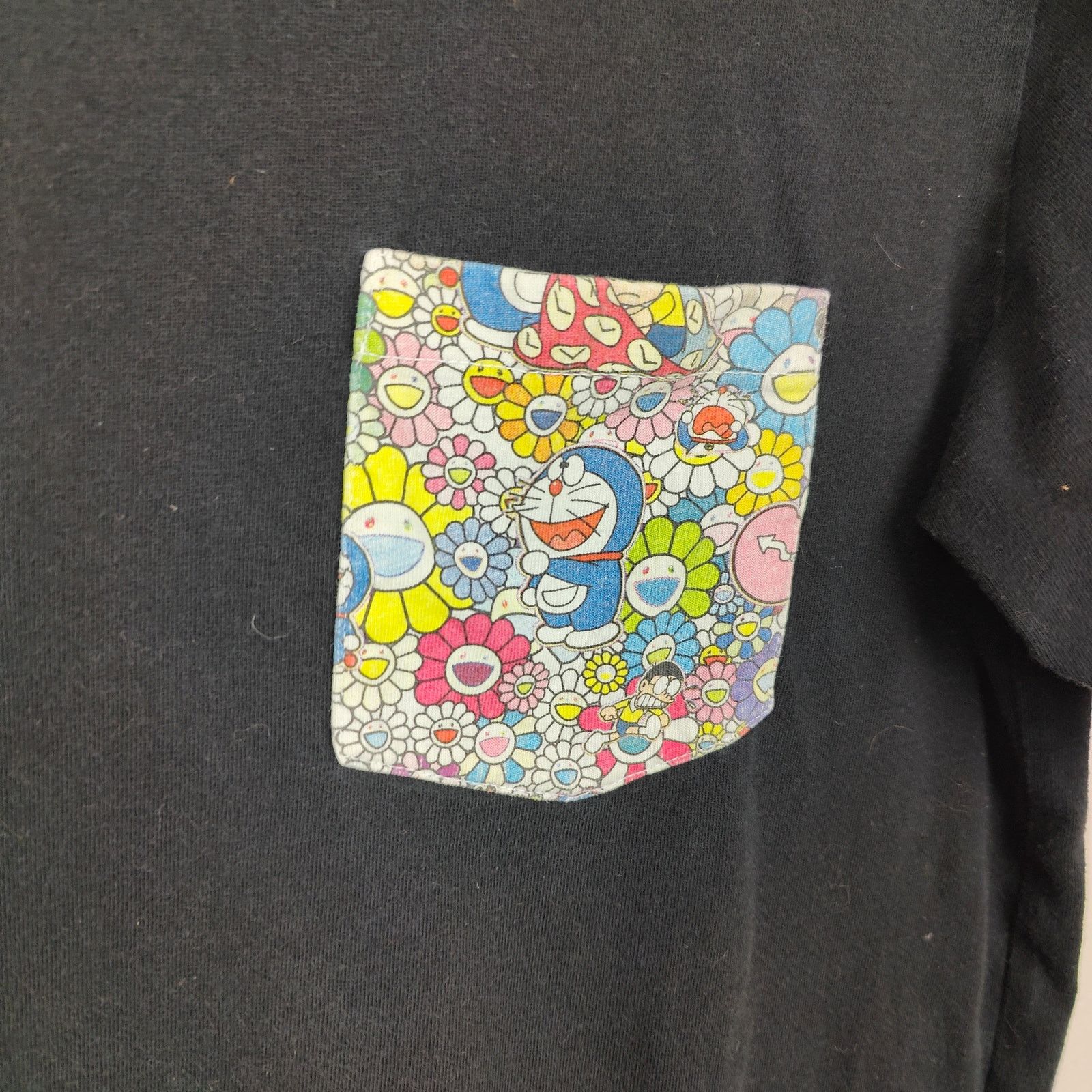 Uniqlo Uniqlo Doraemon Takashi Murakami T-Shirt Mens Small Black Size US S / EU 44-46 / 1 - 2 Thumbnail