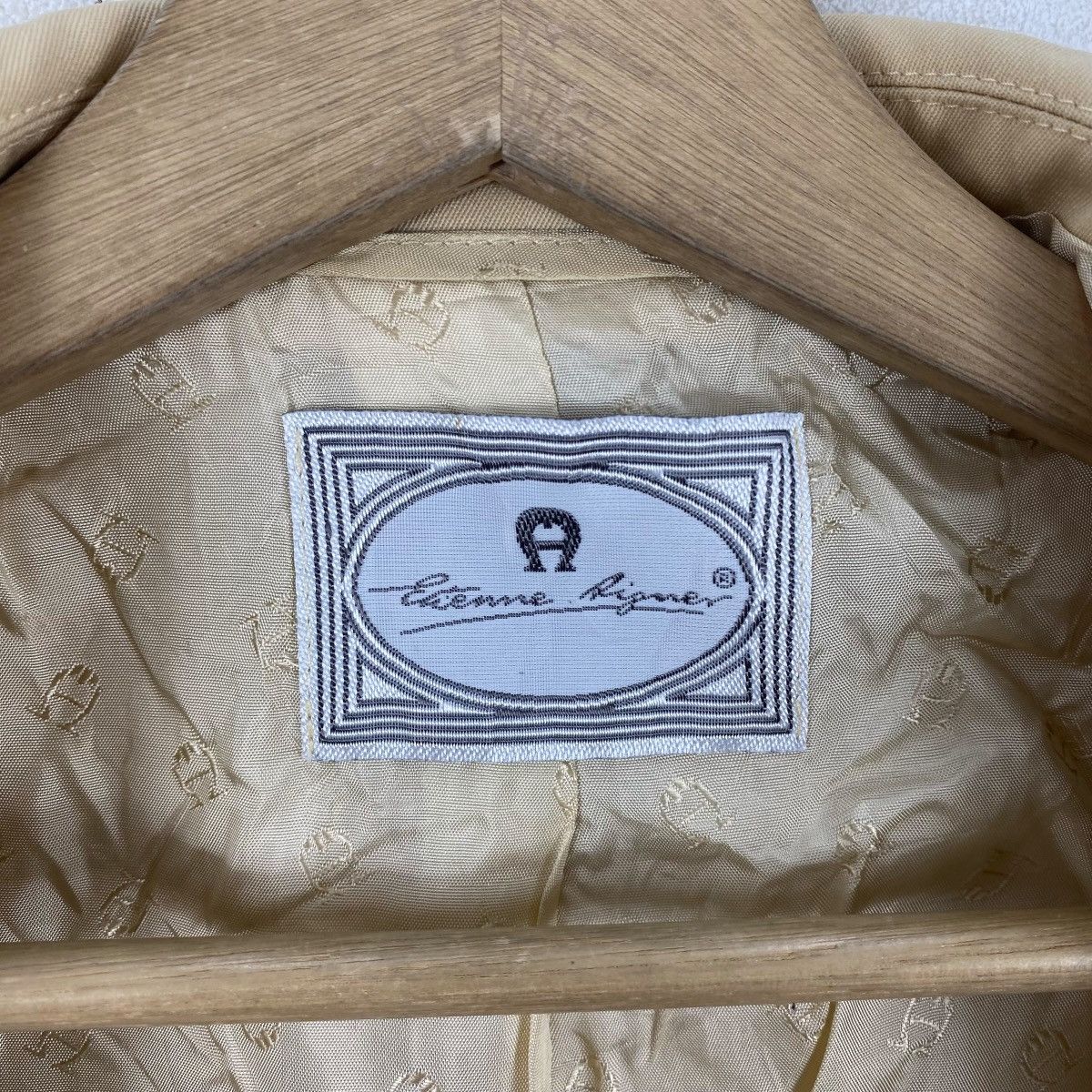 Etienne Aigner Vintage ETIENNE AIGNER Cropped Double Breasted Blazer Size S / US 4 / IT 40 - 9 Thumbnail