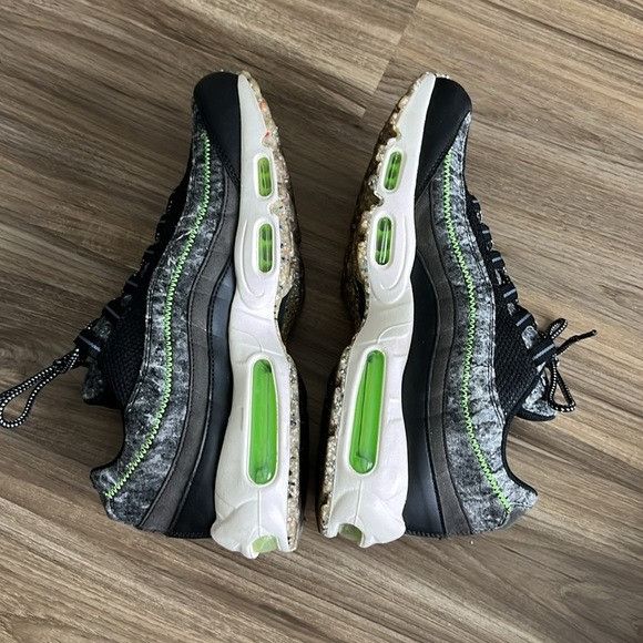 Nike Nike Air Max 95 Move to Zero “Recycled Felt ” Black/Electric Size US 10.5 / EU 43-44 - 6 Thumbnail