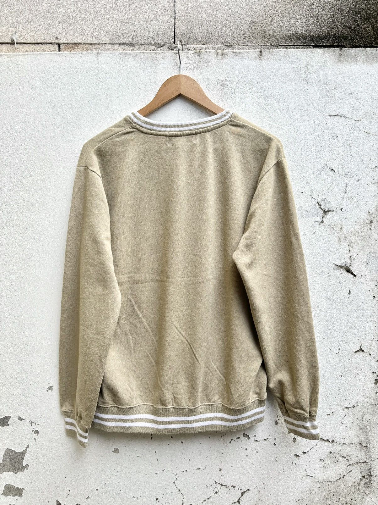 Beverly Hills Polo Club RARE BEVERLY HILLS POLO CLUB CENTER SWEATSHIRT CREAM/BEIGE Size US M / EU 48-50 / 2 - 6 Thumbnail