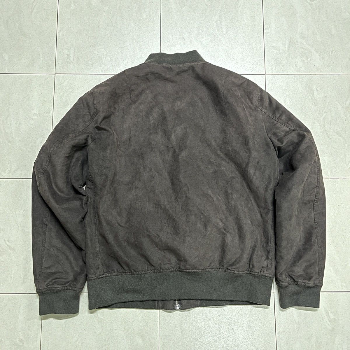 Japanese Brand × Uniqlo Uniqlo Suede Bomber Jacket Size US L / EU 52-54 / 3 - 15 Thumbnail