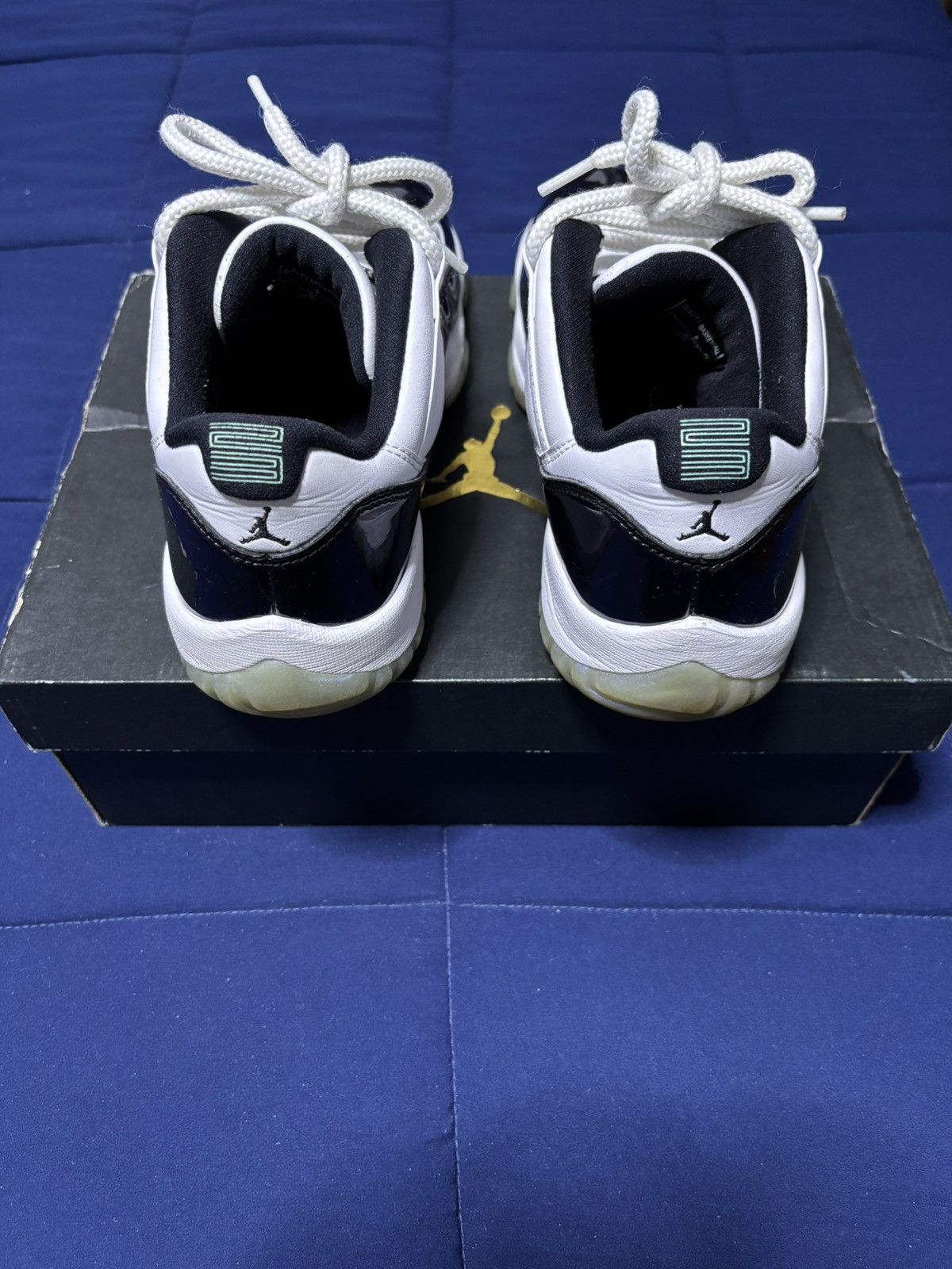 Jordan Brand Air Jordan 11 Retro Low Emerald 2018 Size 9 Size US 9 / EU 42 - 5 Thumbnail