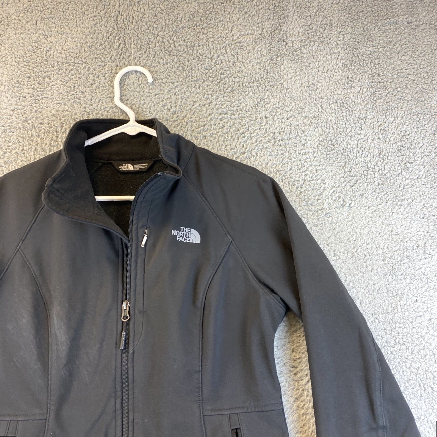 The North Face VINTAGE The North Face Waterproof Rain Jacket Women's M Black Hooded Casual 90s Size M / US 6-8 / IT 42-44 - 2 Thumbnail