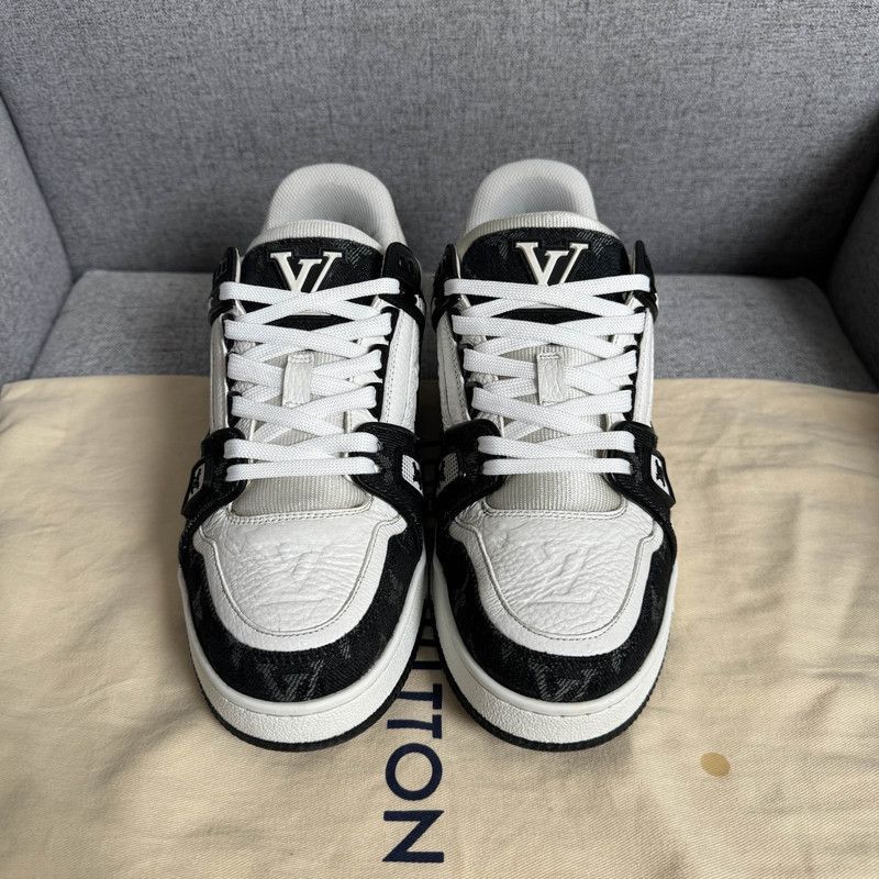 Louis Vuitton Louis Vuitton Panda Print Low-Top Sneakers -2508 Size US 7.5 / EU 40-41 - 2 Thumbnail