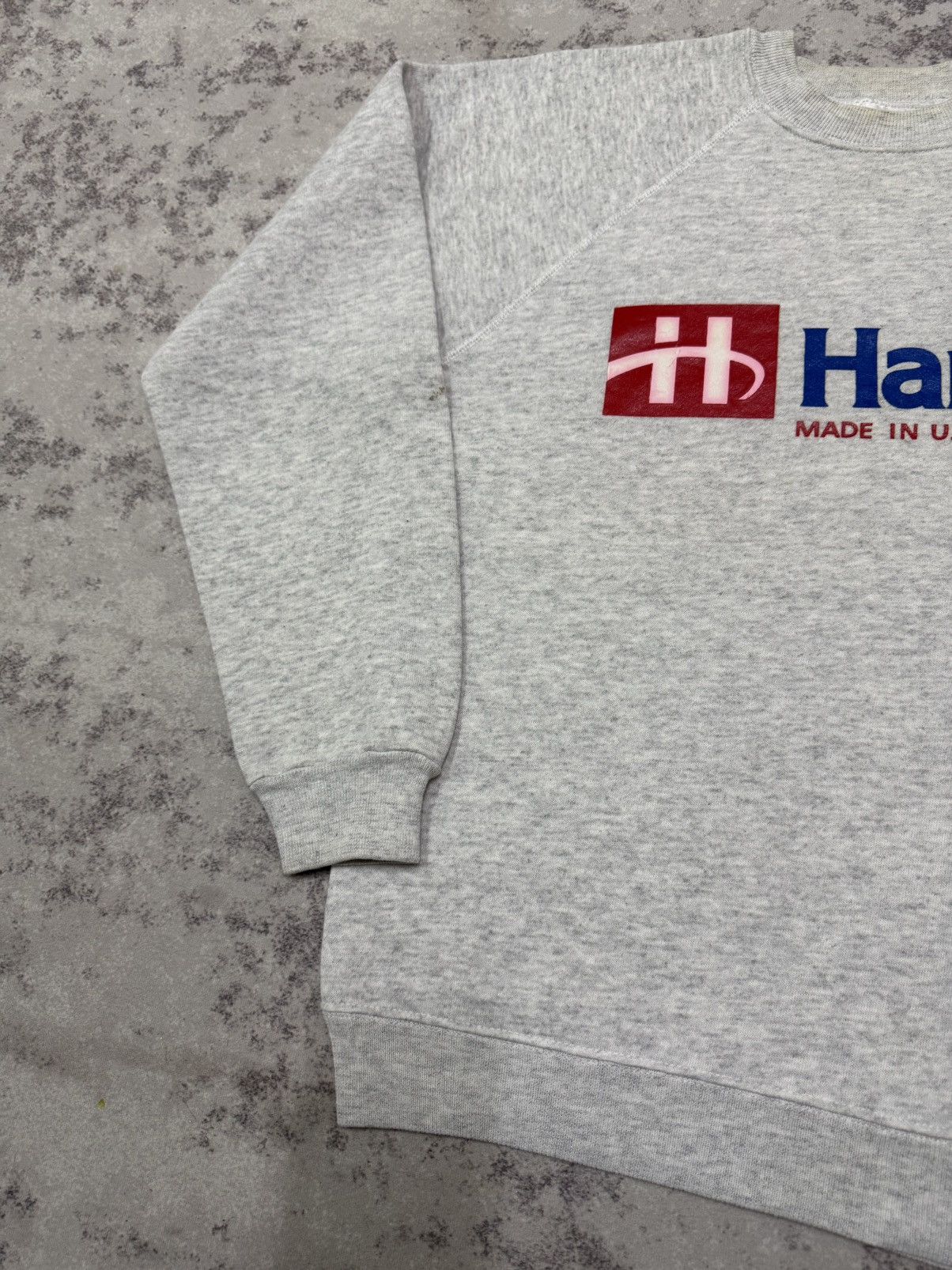 Hanes Vintage 90s Hanes Made In Usa Biglogo Crewneck Sweatshirt Size US S / EU 44-46 / 1 - 5 Thumbnail