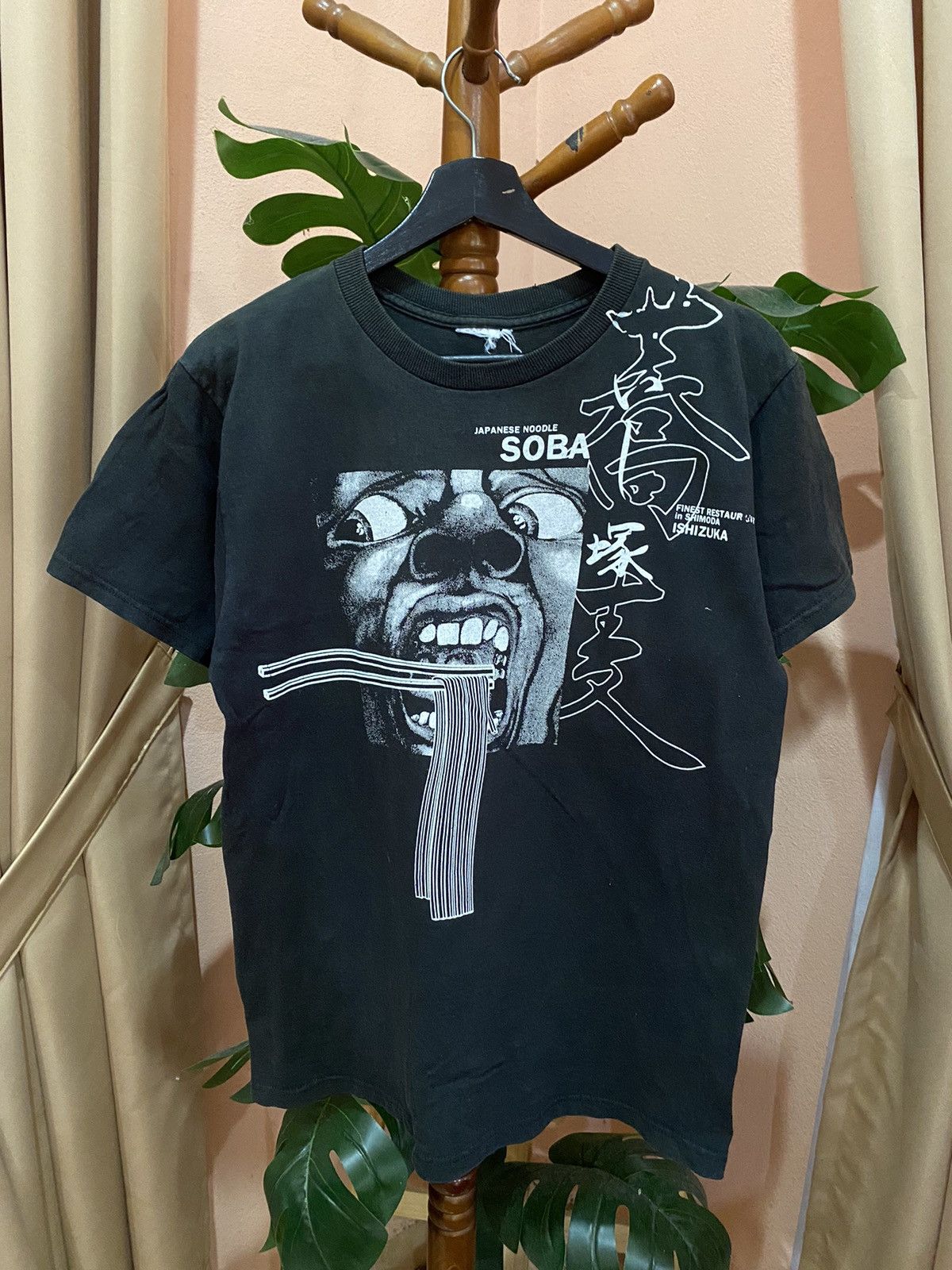 Anime Vintage Japanese Noodle “SOBA” Graphic T-Shirt – Black Edgy Size US M / EU 48-50 / 2 - 3 Thumbnail