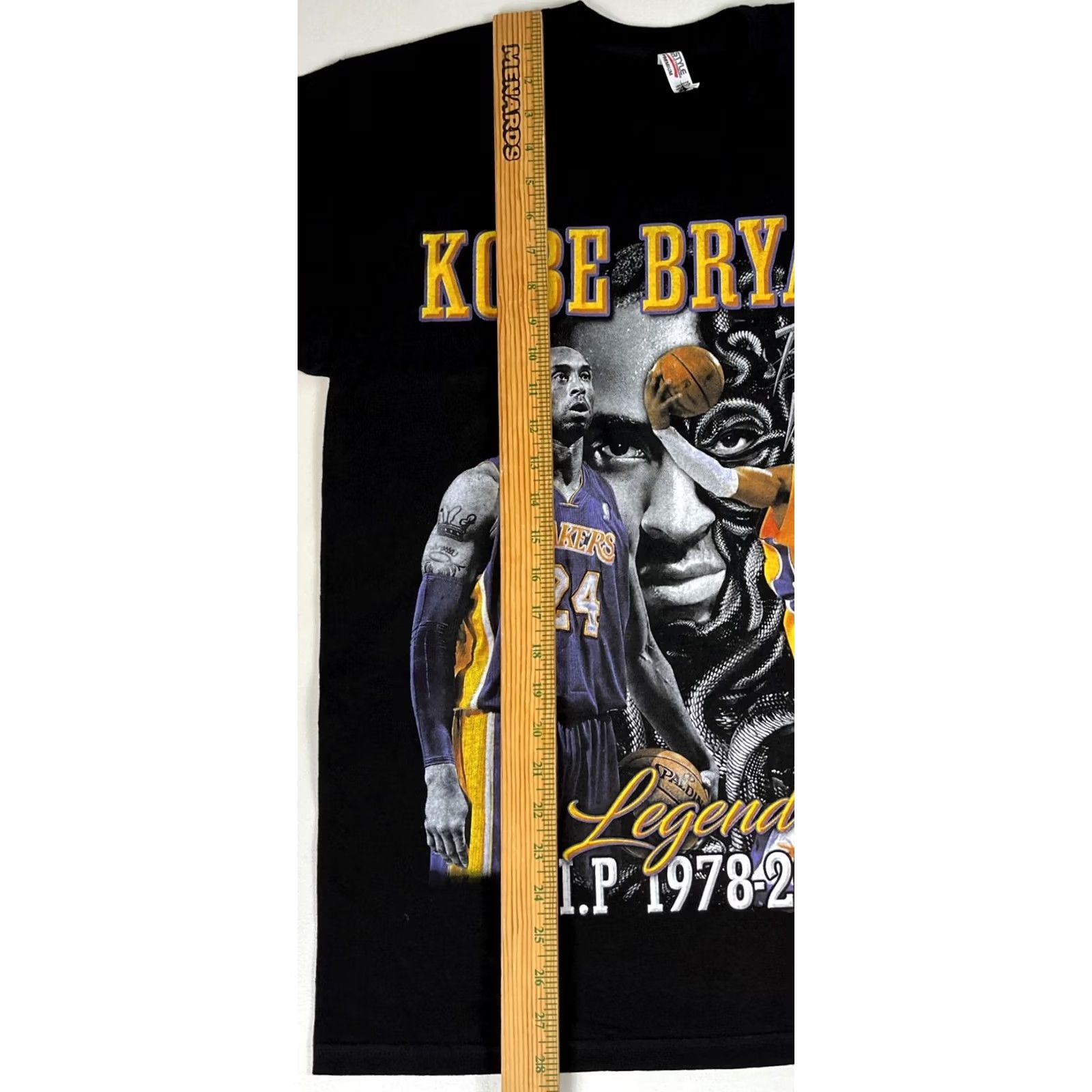 Vintage Kobe Bryant Black Mamba Legend R.I.P. 1978-2020 T-Shirt Size M Black Mens Shirt Size US M / EU 48-50 / 2 - 7 Thumbnail