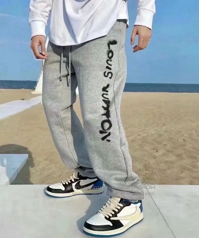 Louis Vuitton LV Gray Drawstring Sweatpants XS. Size US 26 / EU 42 - 8 Thumbnail