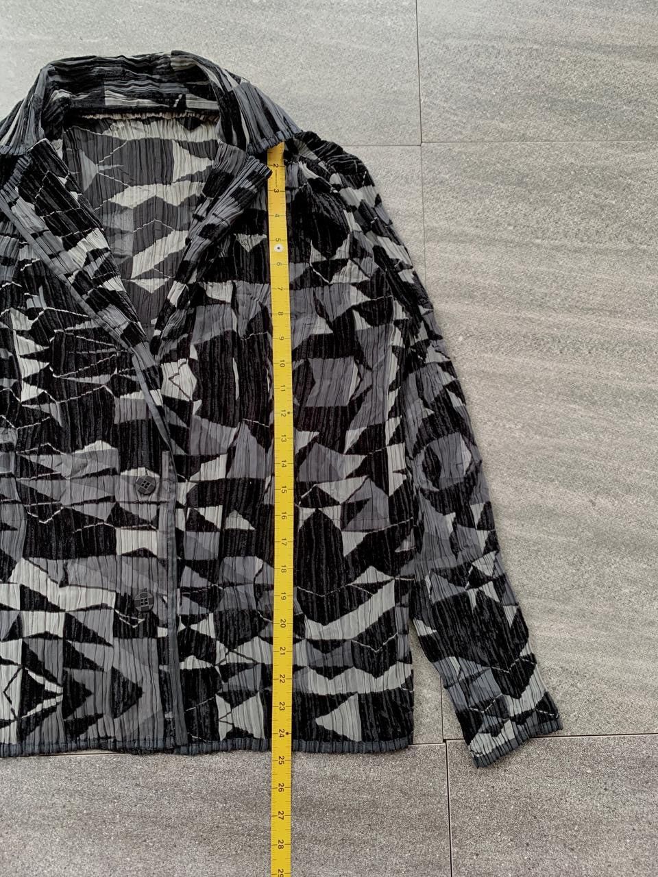 Issey Miyake FREE TAX! Pleated Printed Blazer Jacket Size US S / EU 44-46 / 1 - 11 Thumbnail