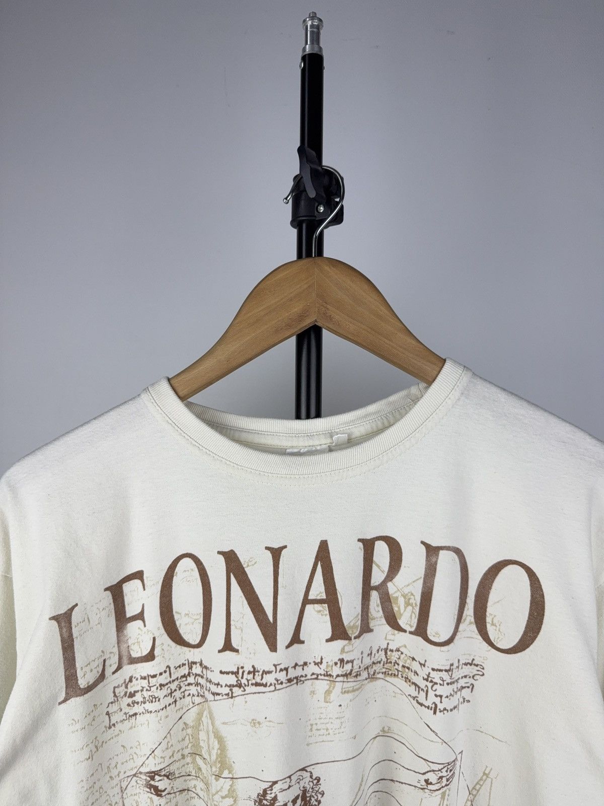 Vintage Vintage Leonardo da Vinci Vitruvian Man Art Graphic T-Shirt Size US S / EU 44-46 / 1 - 2 Thumbnail