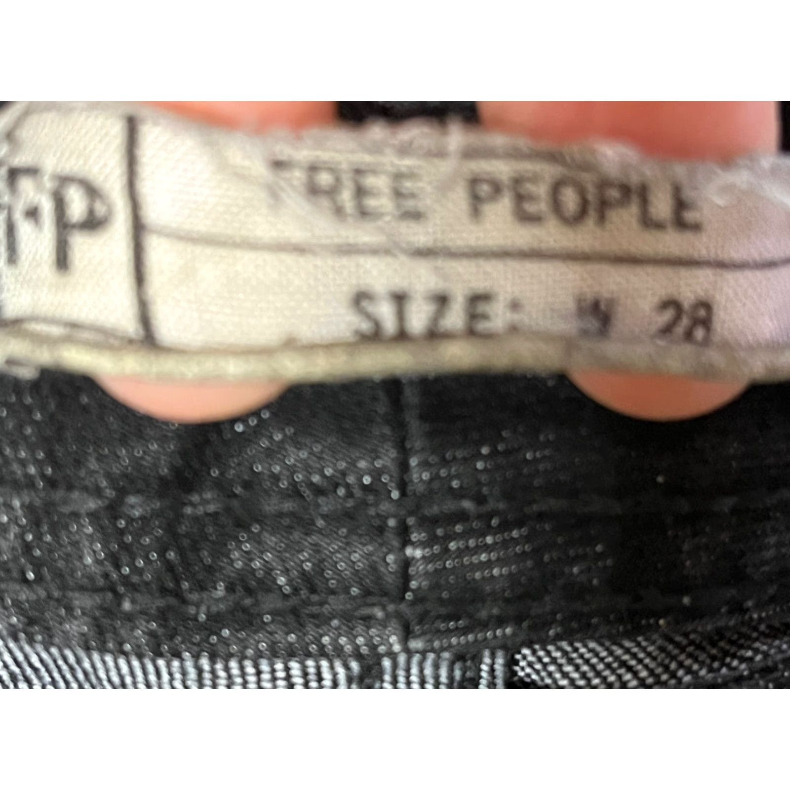 Free People Free People Skinny Jeans Sz 28 Black Distressed Raw Hem GUC Size 28" / US 6 / IT 42 - 7 Thumbnail