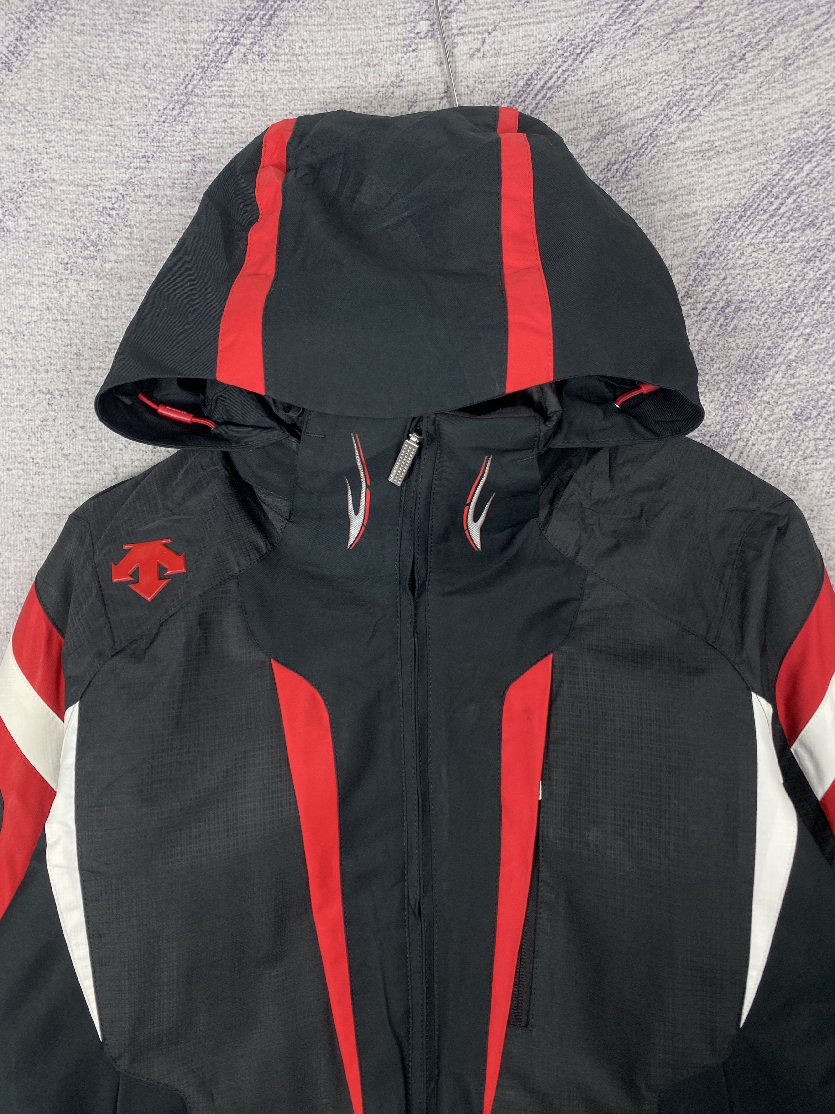Descente Vintage Descente Ski Zip Up Hoodie Jacket Size US S / EU 44-46 / 1 - 2 Thumbnail